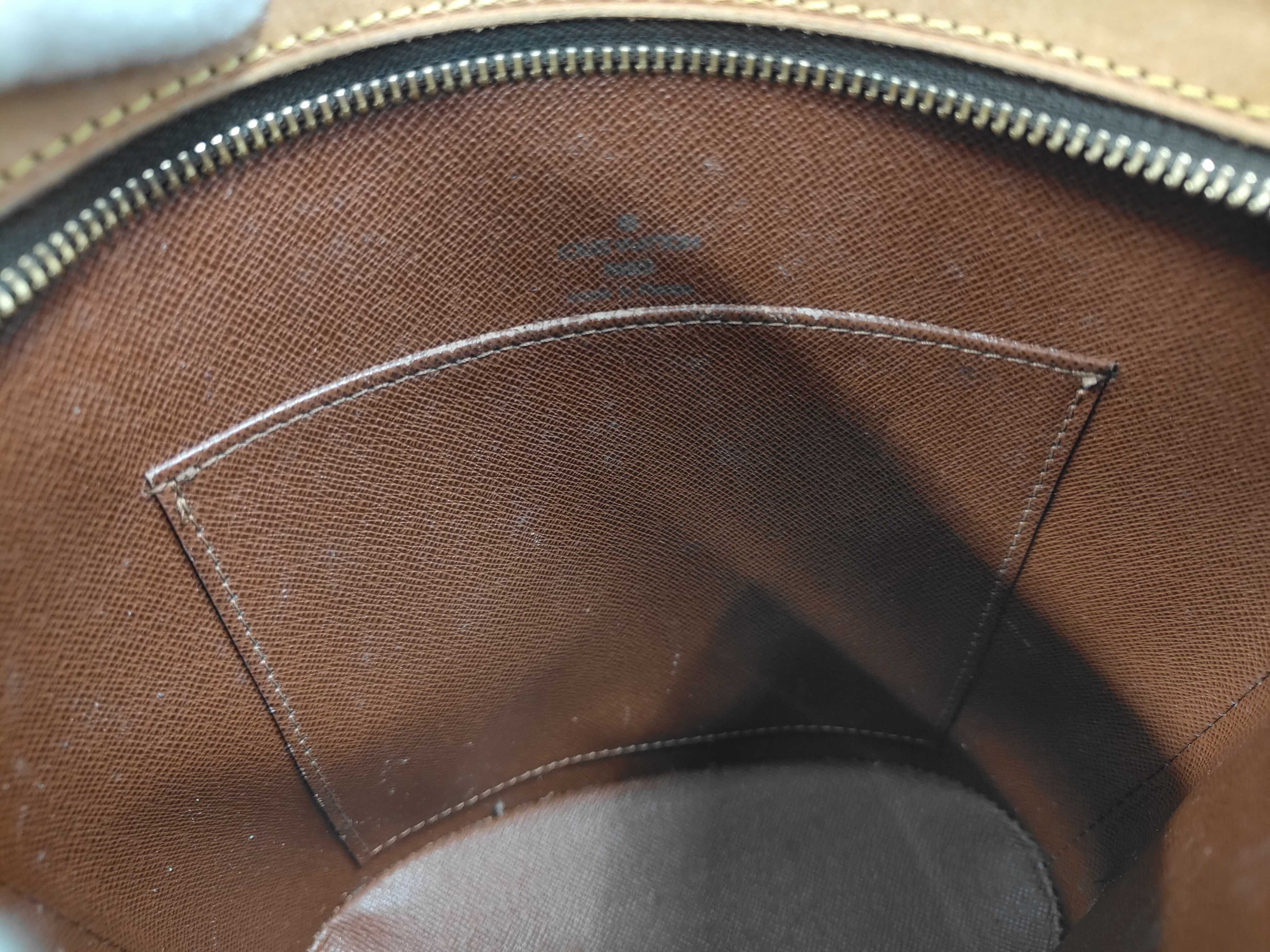 M51290 Monogram Druot Shoulder Bag — view 8