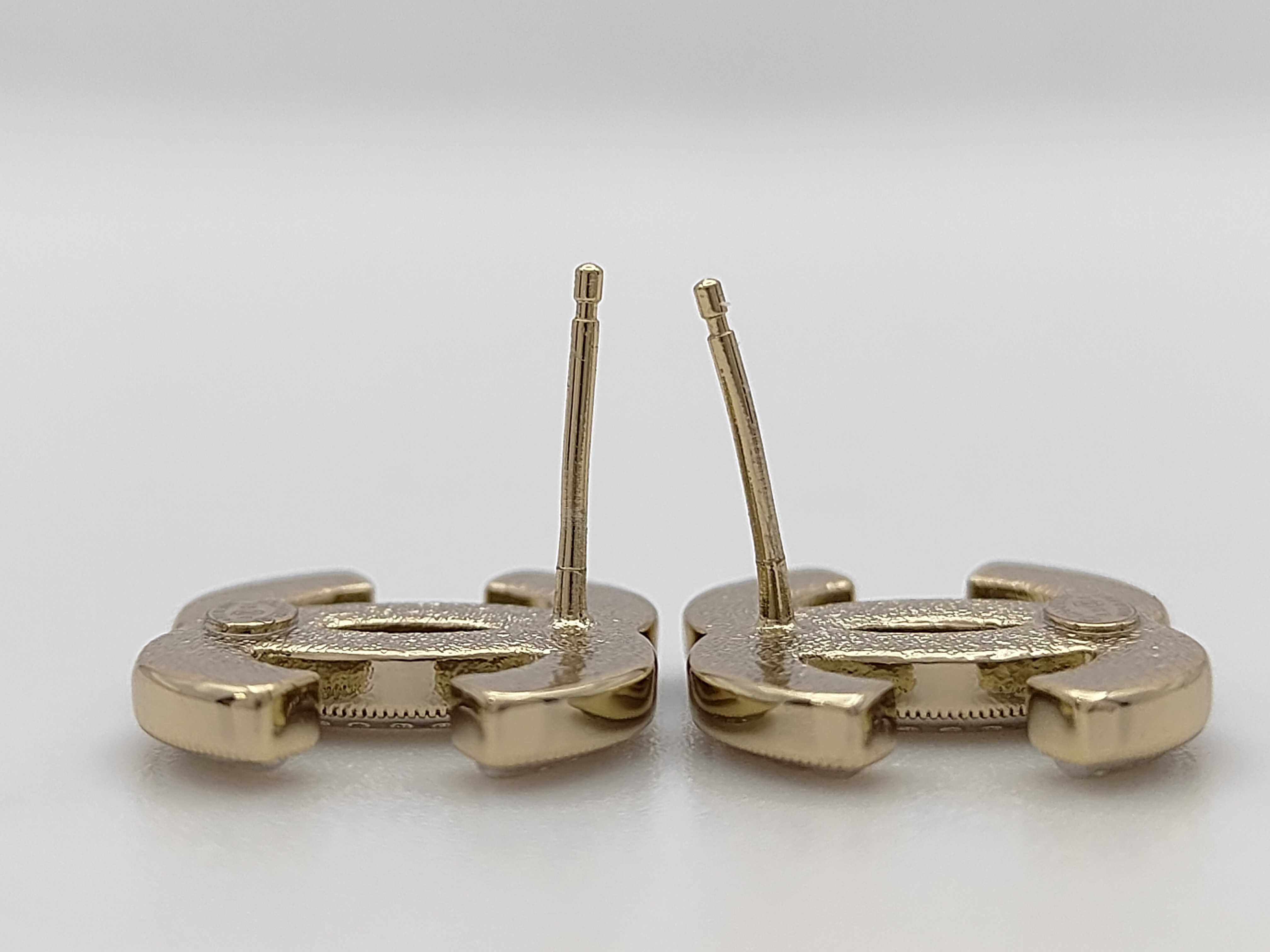 Coco Mark Earrings B25K Earrings — view 3