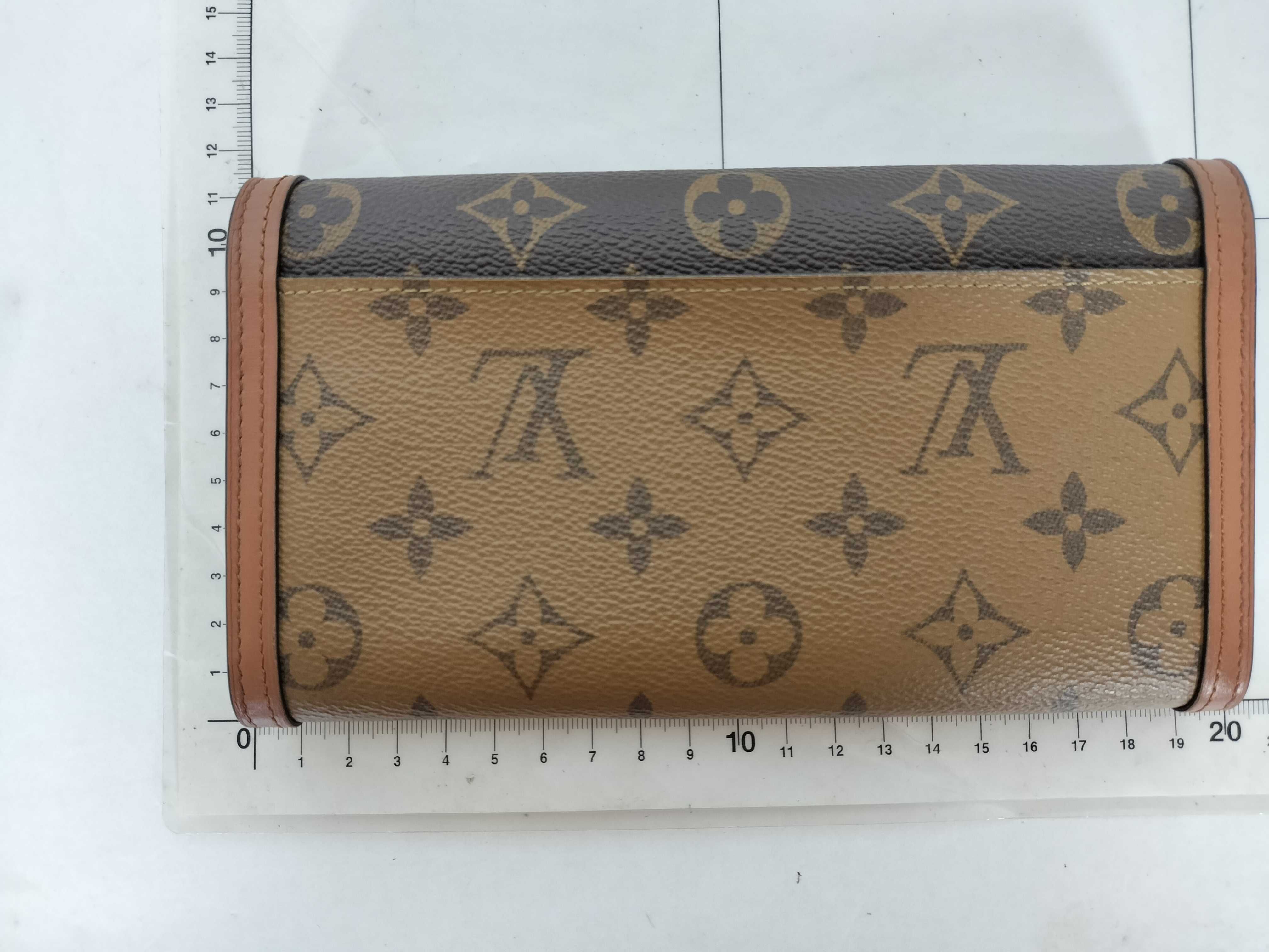 M46645 Monogram Portefeuille Sarah Dauphine Wallet — view 2