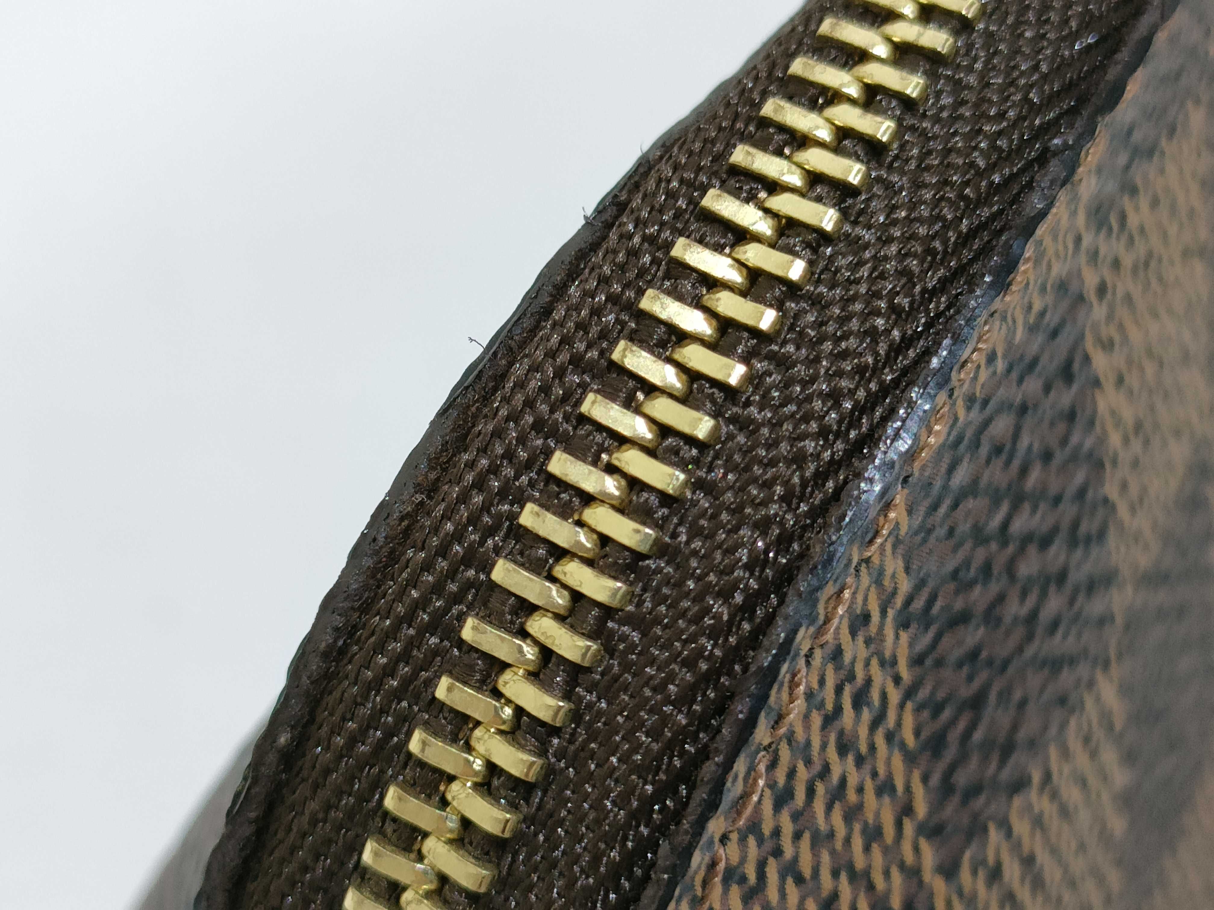 Damier Cosmetic Pouch CA0052 — view 5