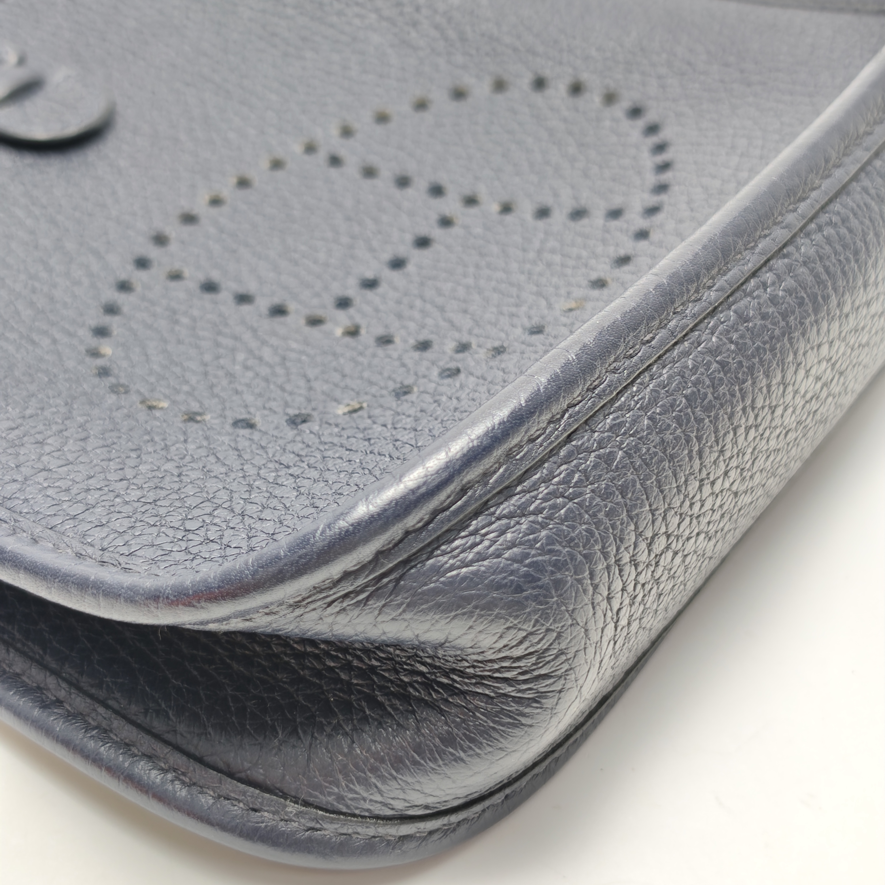 【*Shipped from: China*】HERMES Evelyne Leather Z Shoulder Bag — view 4