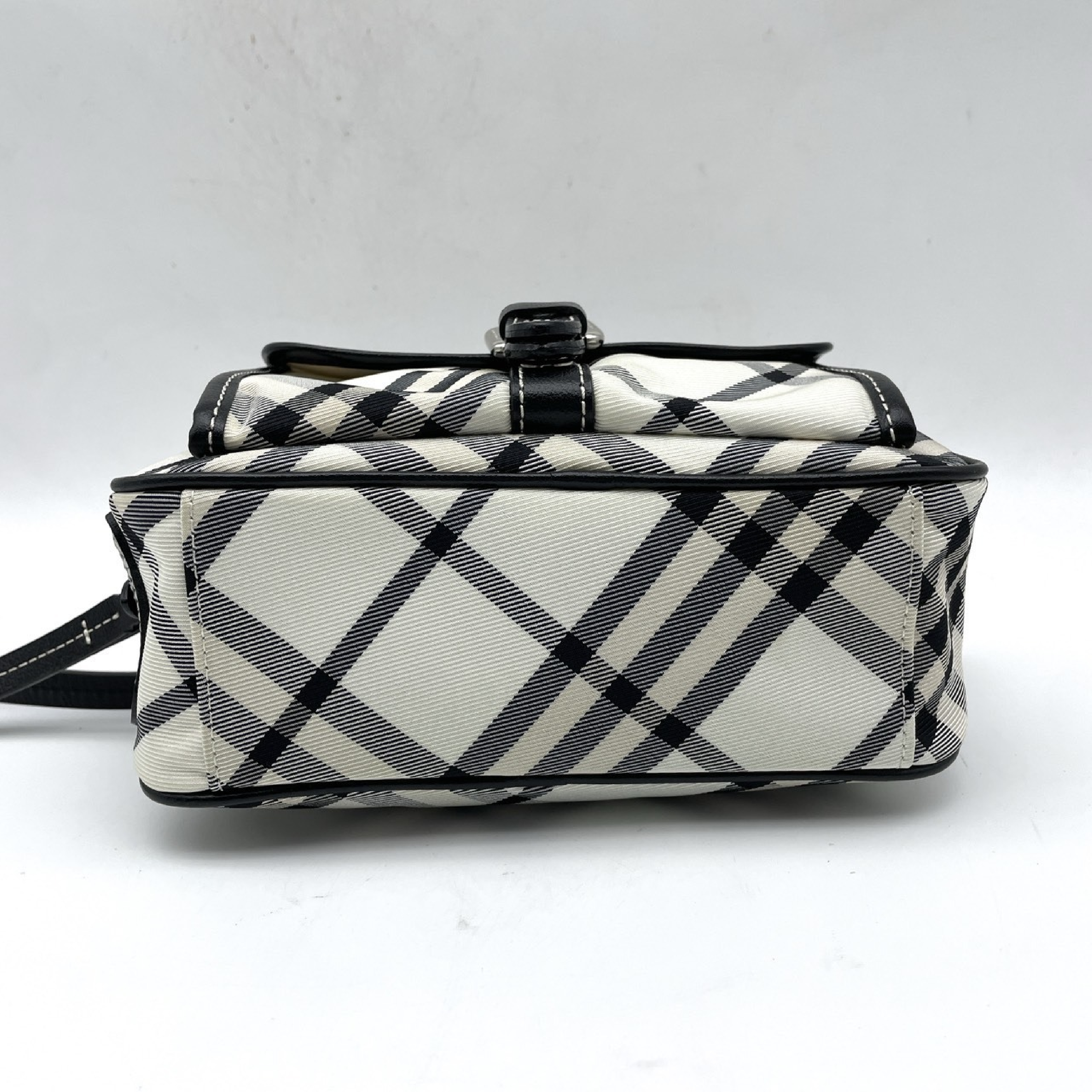 Nova Check Shoulder Bag — view 5