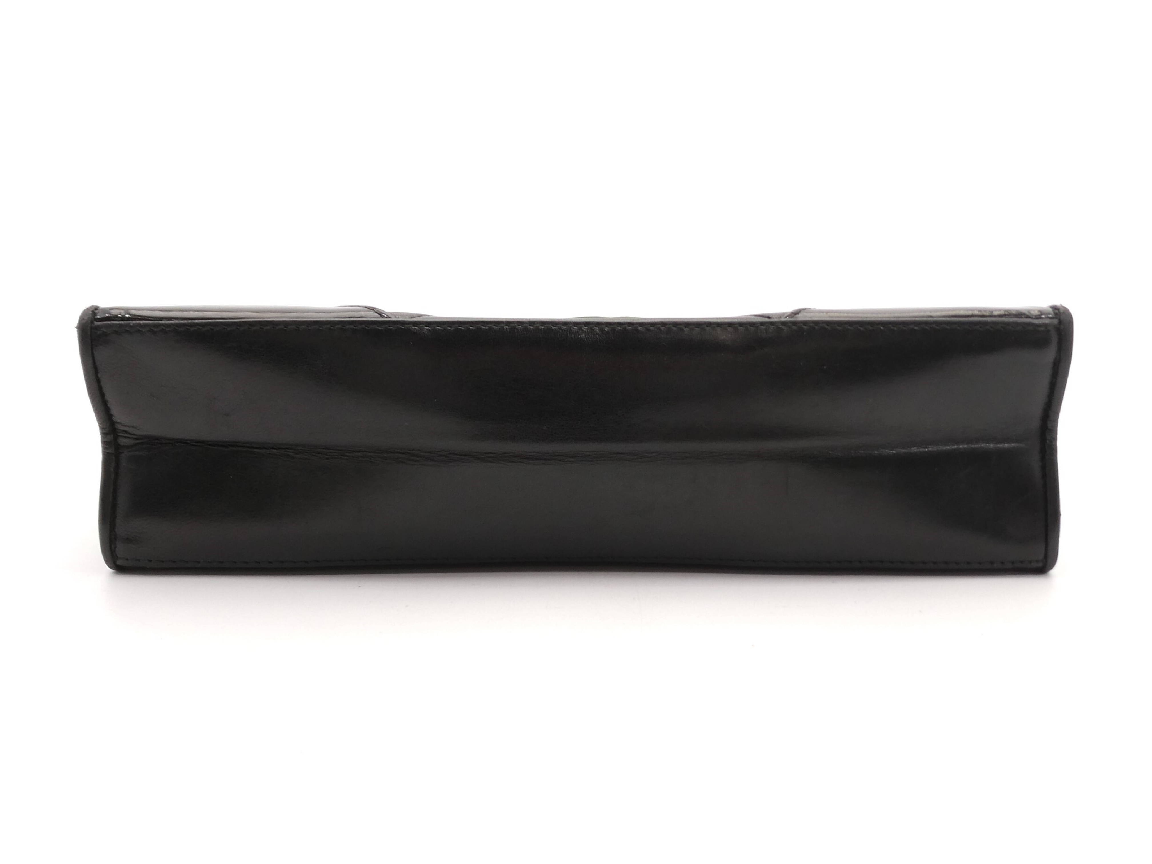 Matelassé Coco Mark Enamel Leather Shoulder Bag — view 5