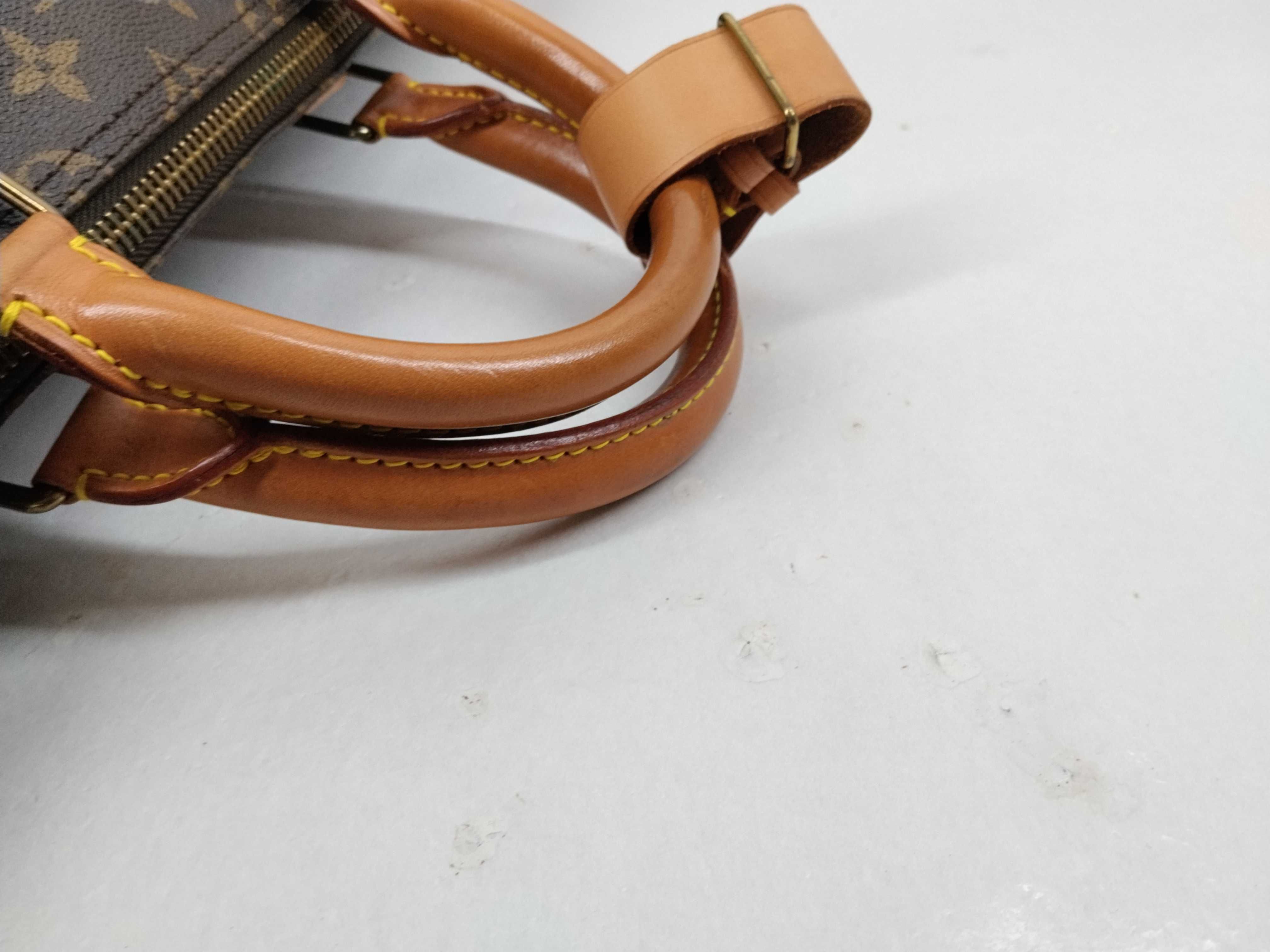 Monogram Keepall Bandoulière 55 Boston Bag — view 9