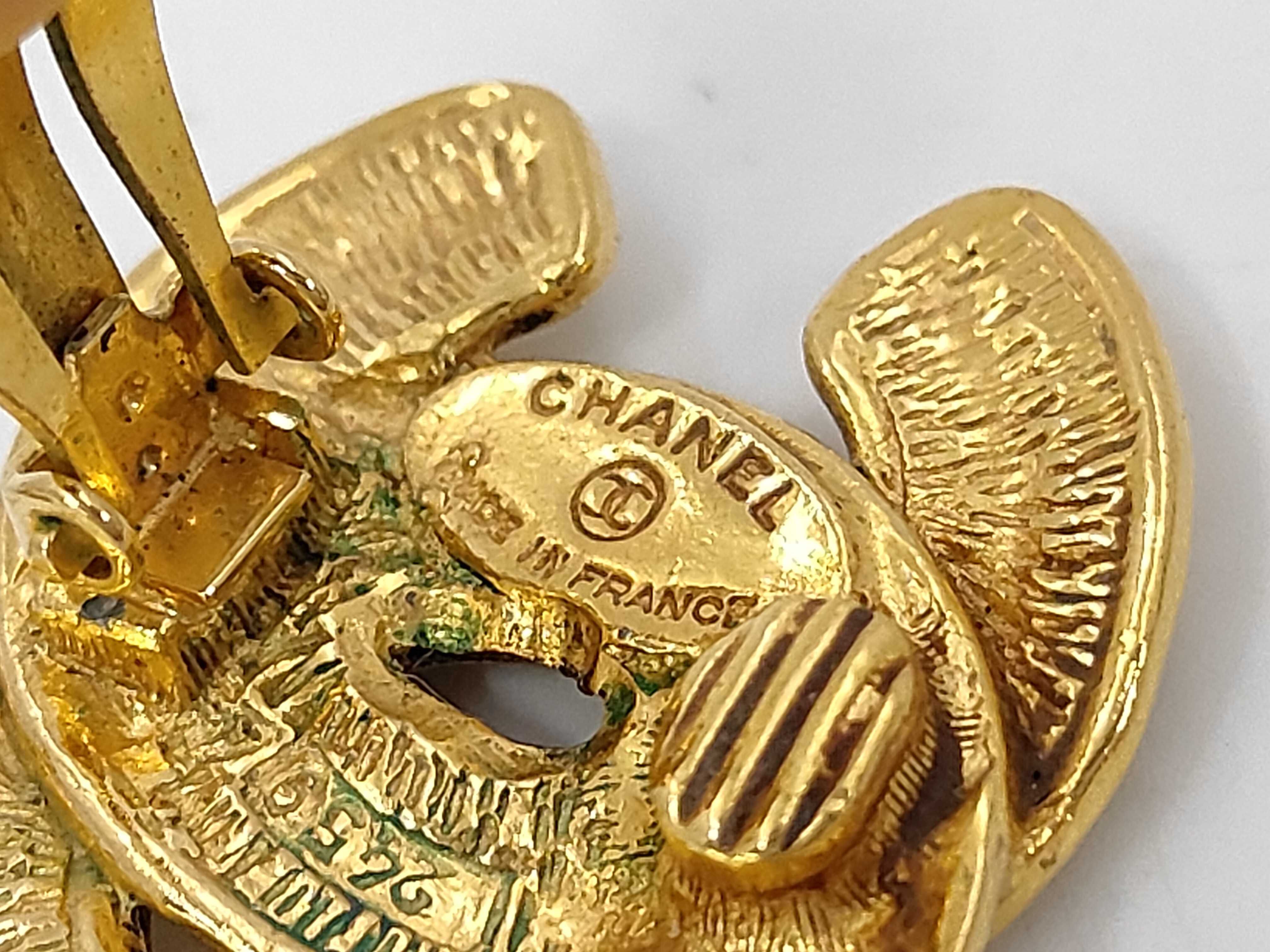Cocomark Matelasse Gold Earrings — view 5