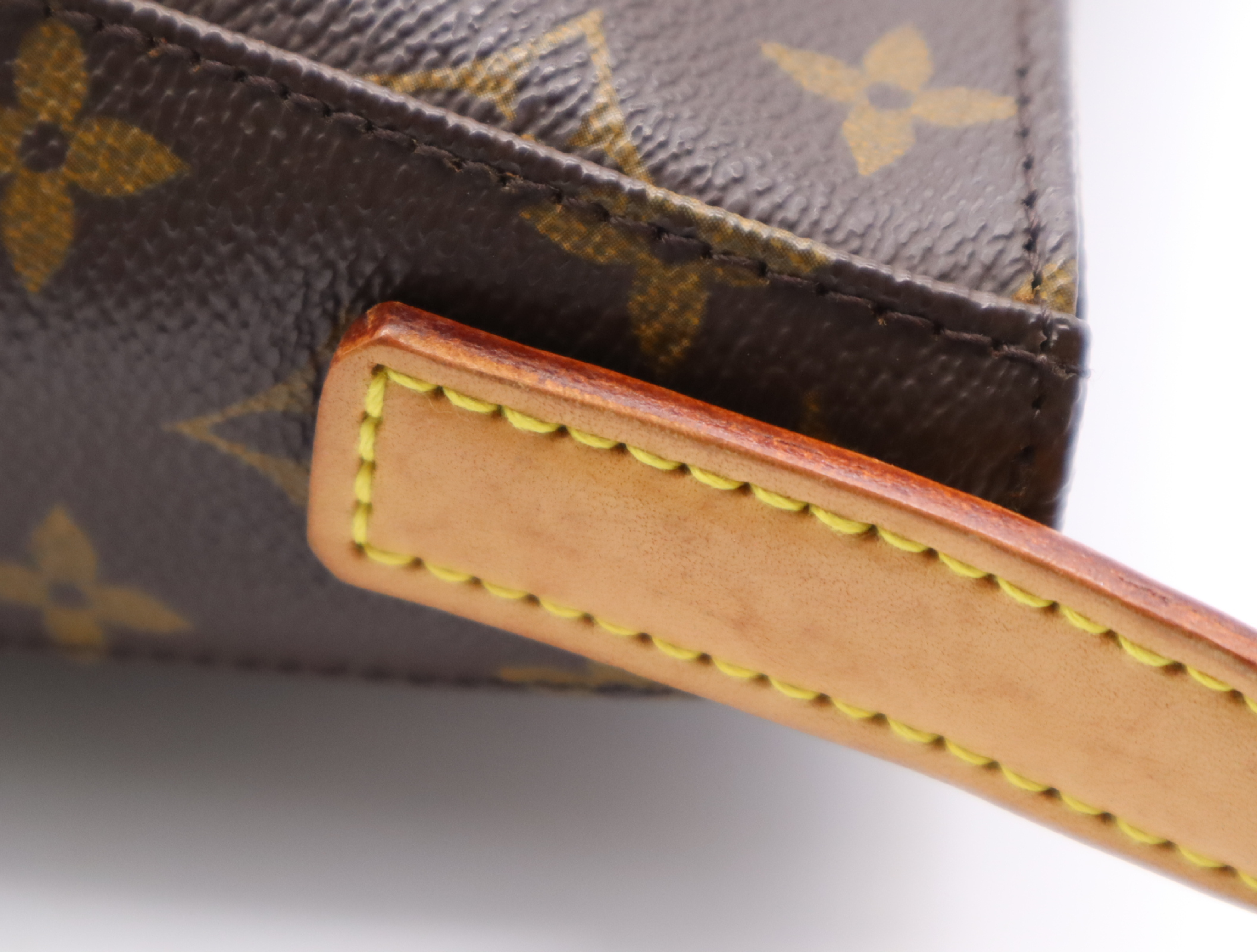 M51146 Monogram Looping MM Shoulder Bag — view 8