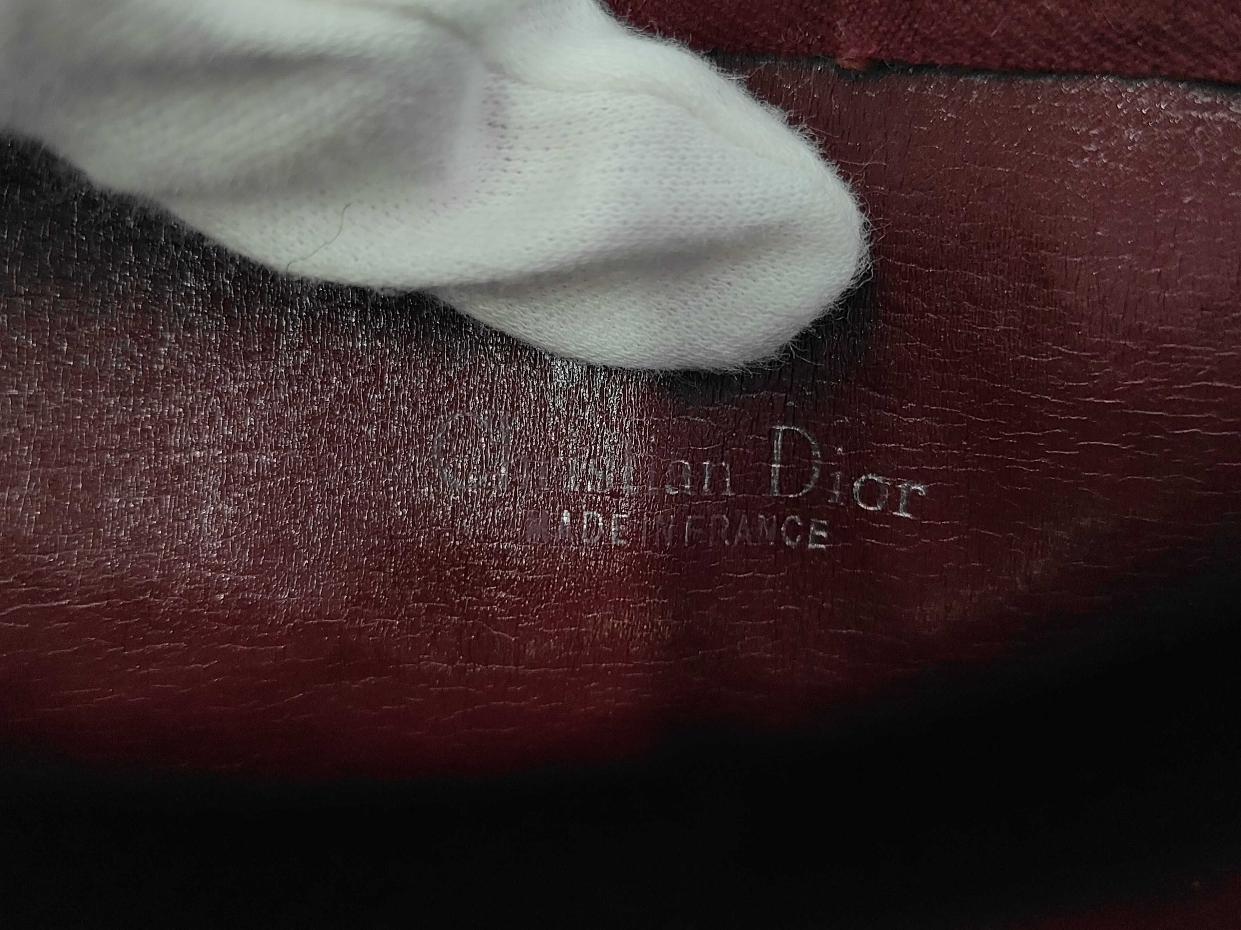 Trotter Shoulder Bag, minor stains on the exterior. — view 11