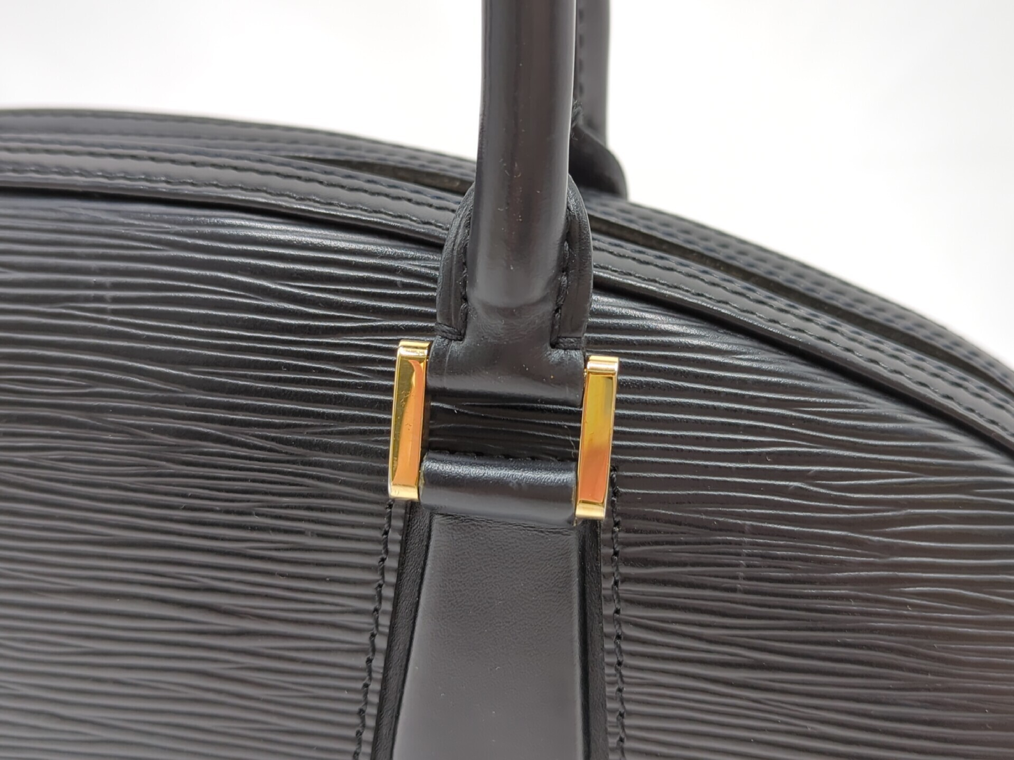 M52082 Epi Jasmine Handbag — view 8
