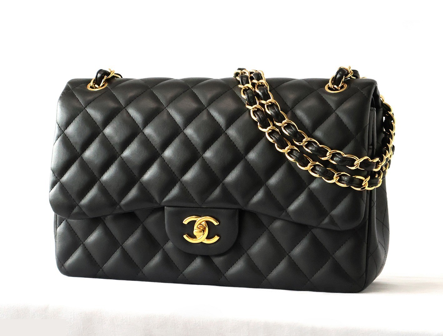 Large Matelassé 30 Lambskin Double Flap Double Chain Shoulder Bag, Black