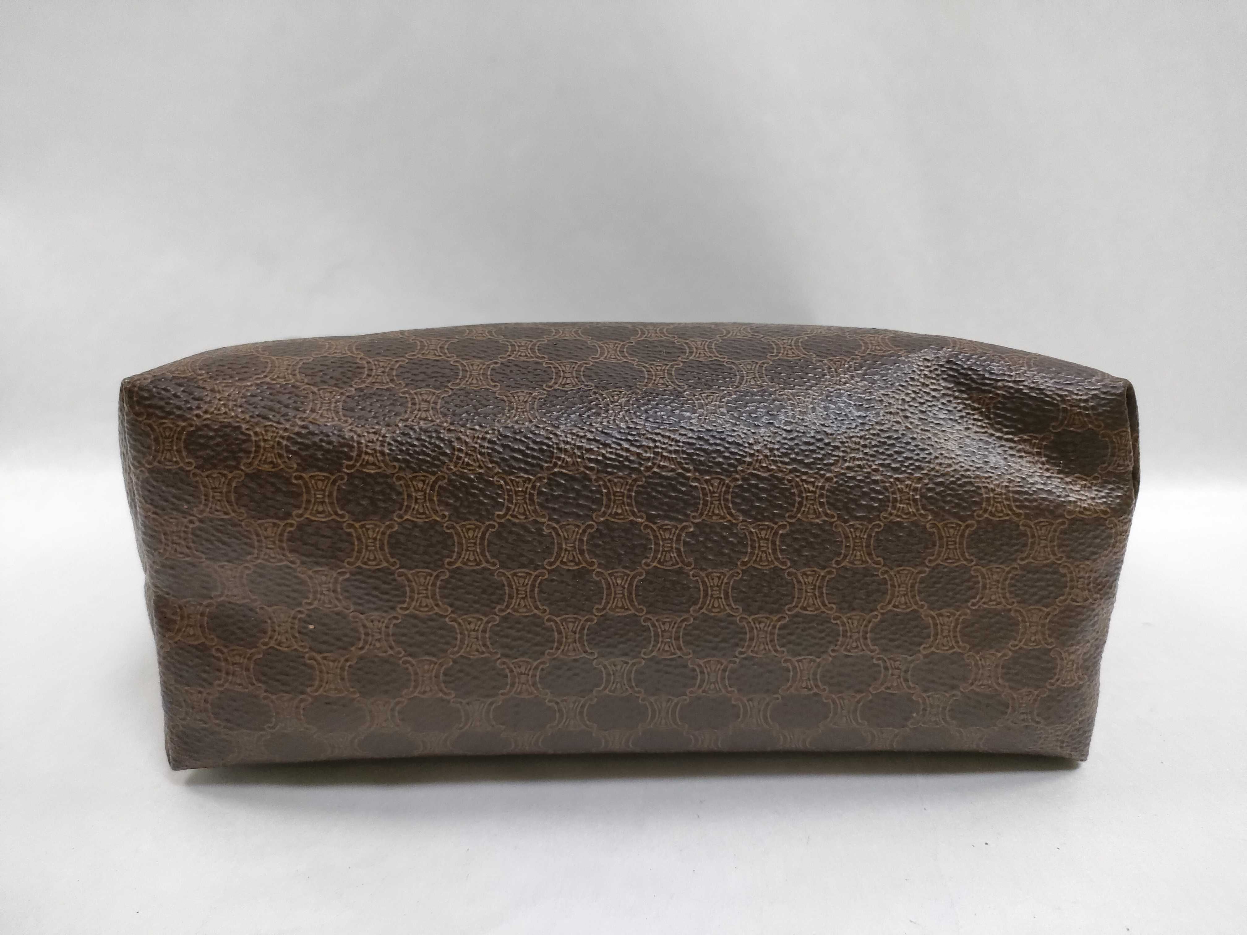 pouch — view 4