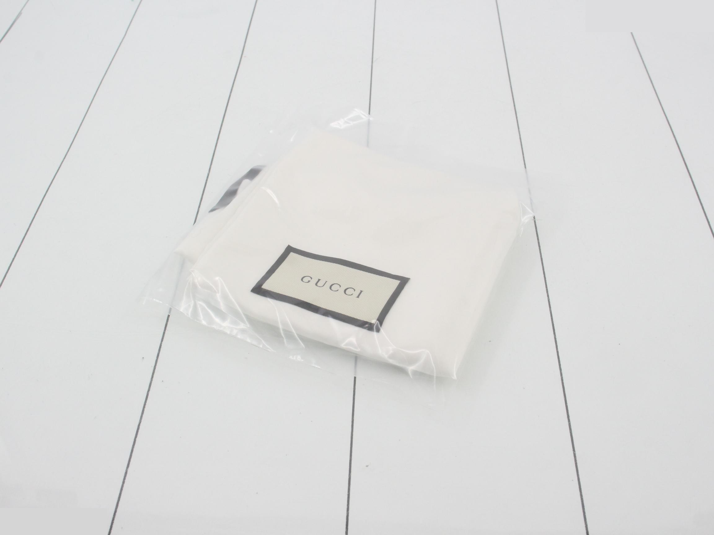 Logo Shoulder Bag, White, Sherry, 523591, 525040 — view 7