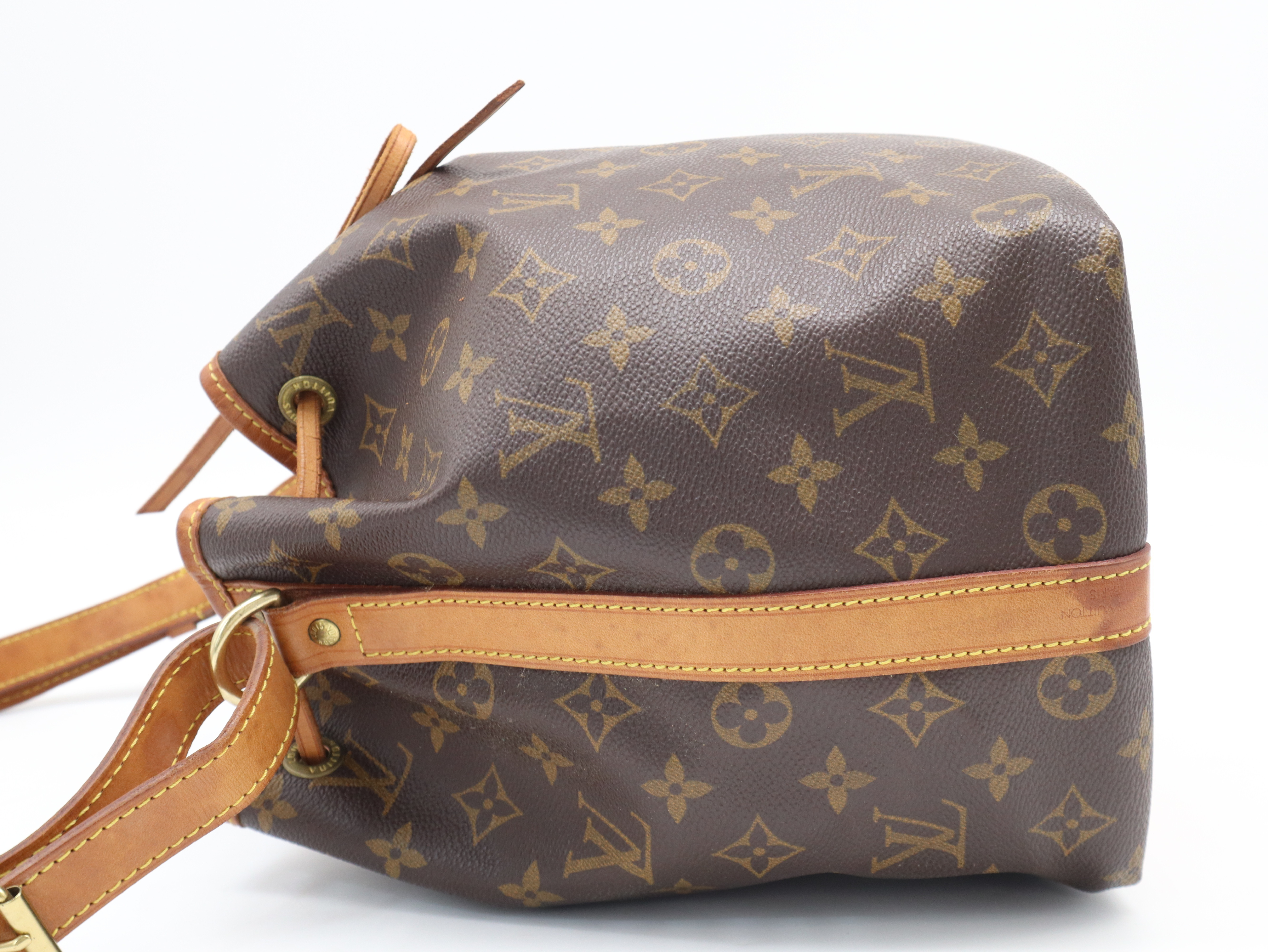 M40818 Monogram Petit Noé Shoulder Bag — view 3