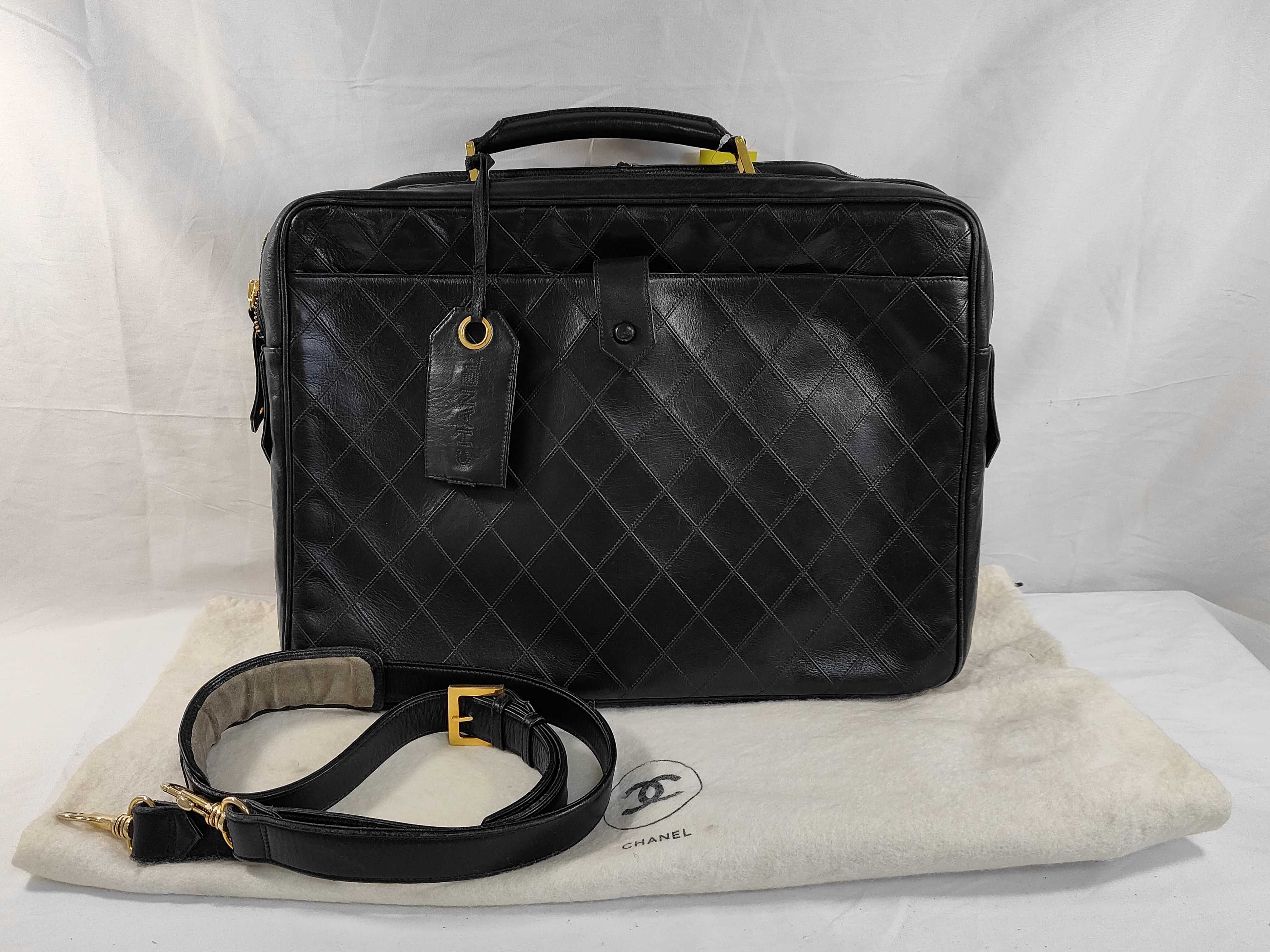 Lambskin Bicolore Business Bag