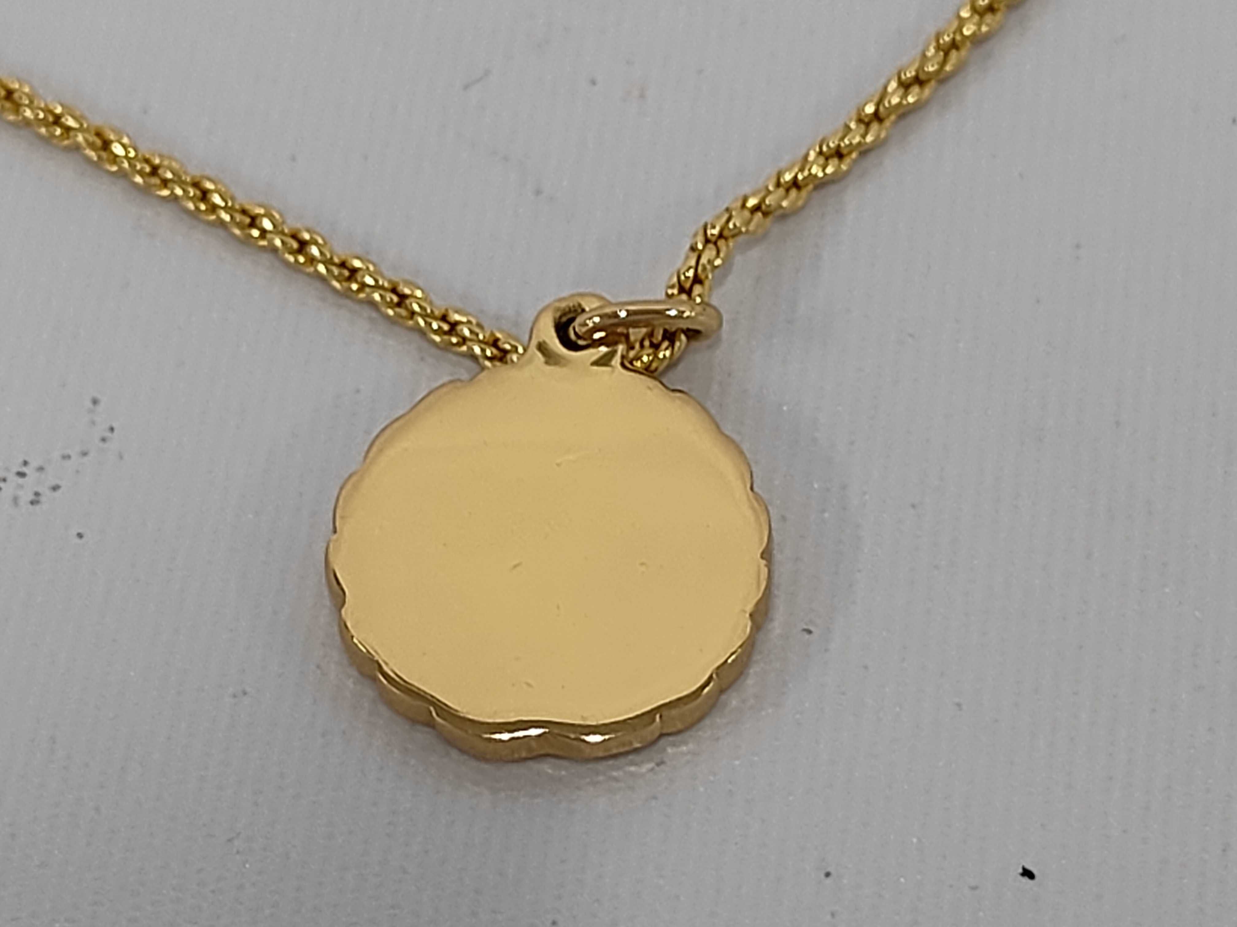 Logo Circle Rope Twist Chain Gold Necklace — view 2