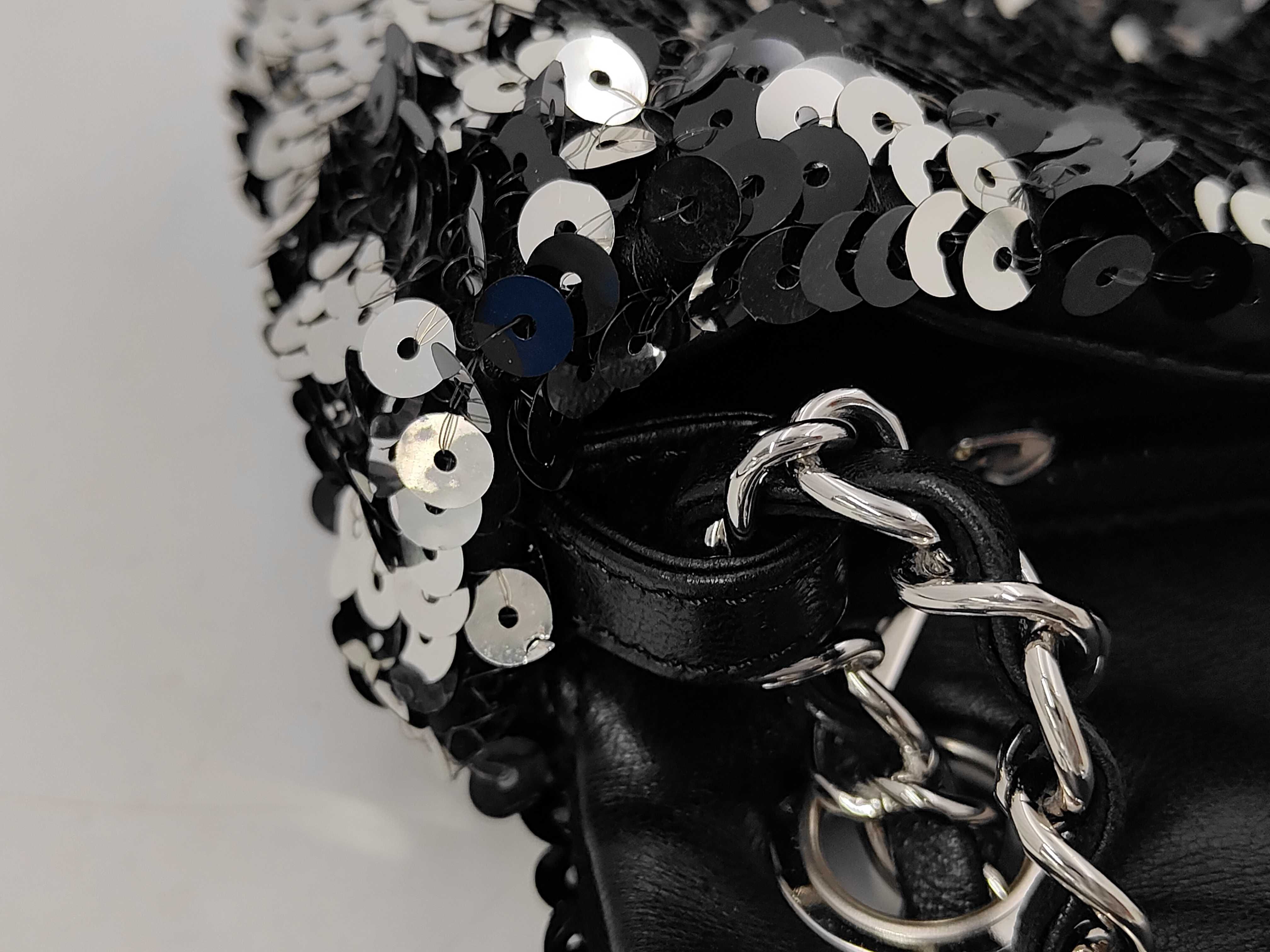 Sequin Chain Shoulder Bag (Black) — view 13