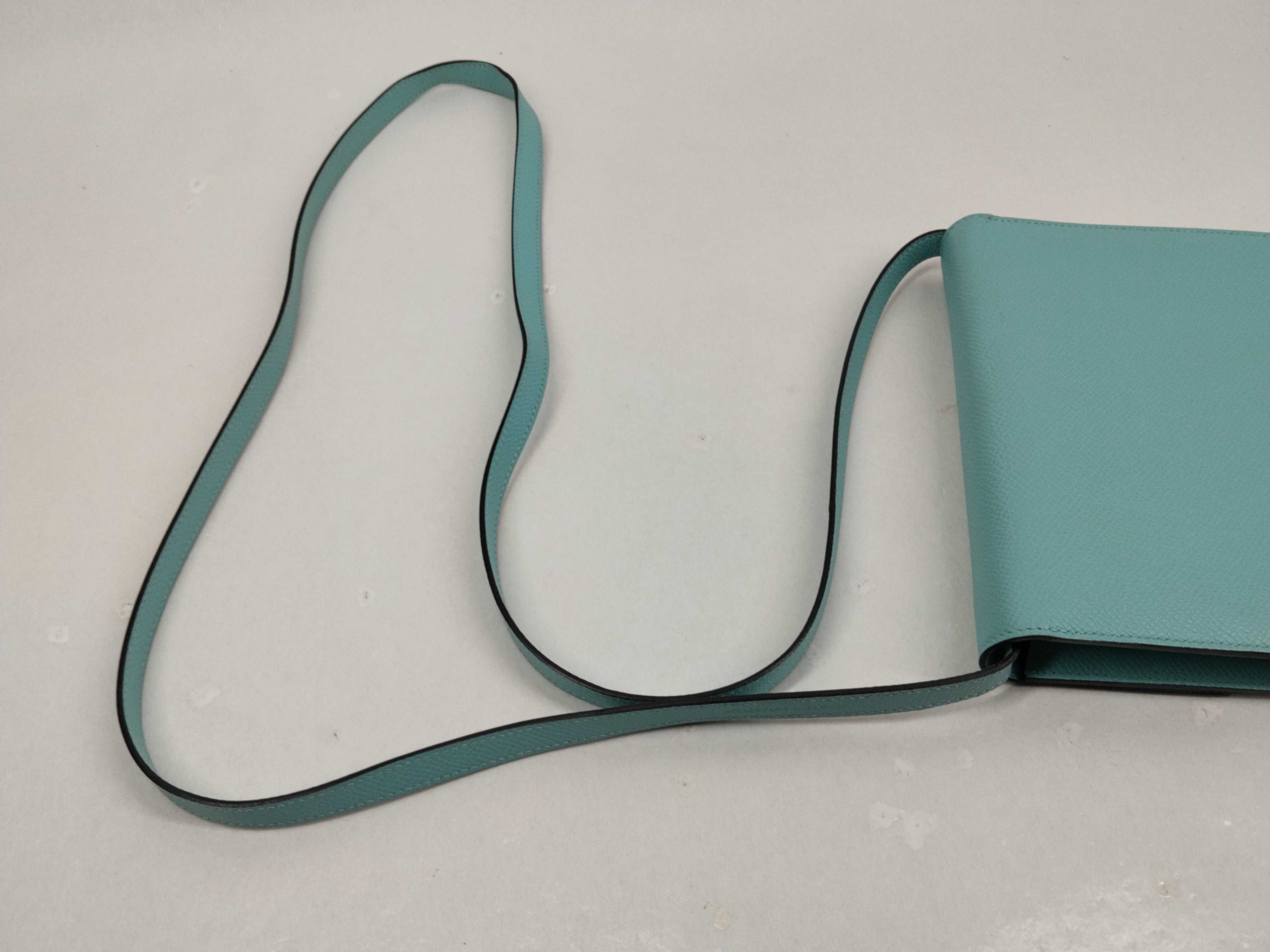 Clic 16 Shoulder Bag, Light Blue, Silver Hardware, Year: 2020 — view 6
