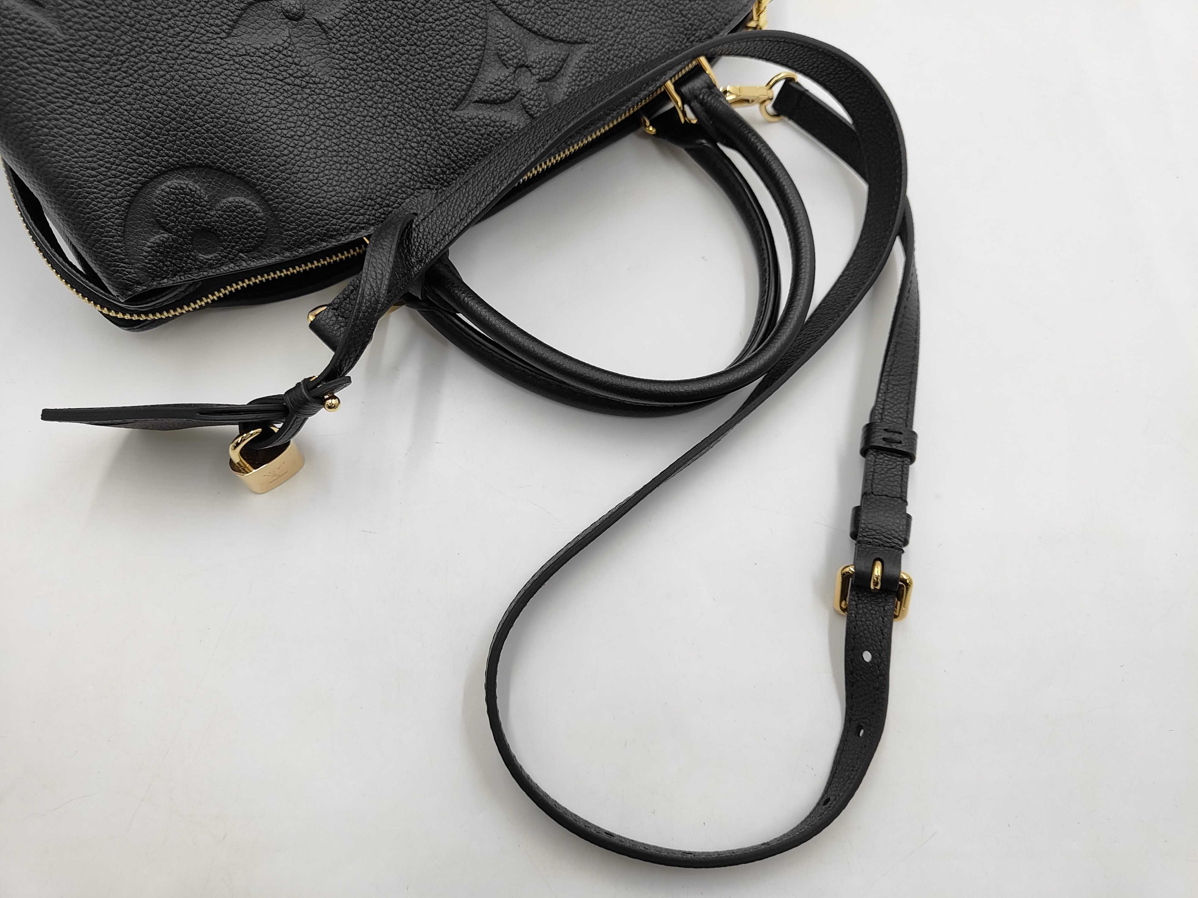 M45811 Grand Palais MM IC Handbag (Includes dust bag, strap, padlock, key, and name tag) — view 3