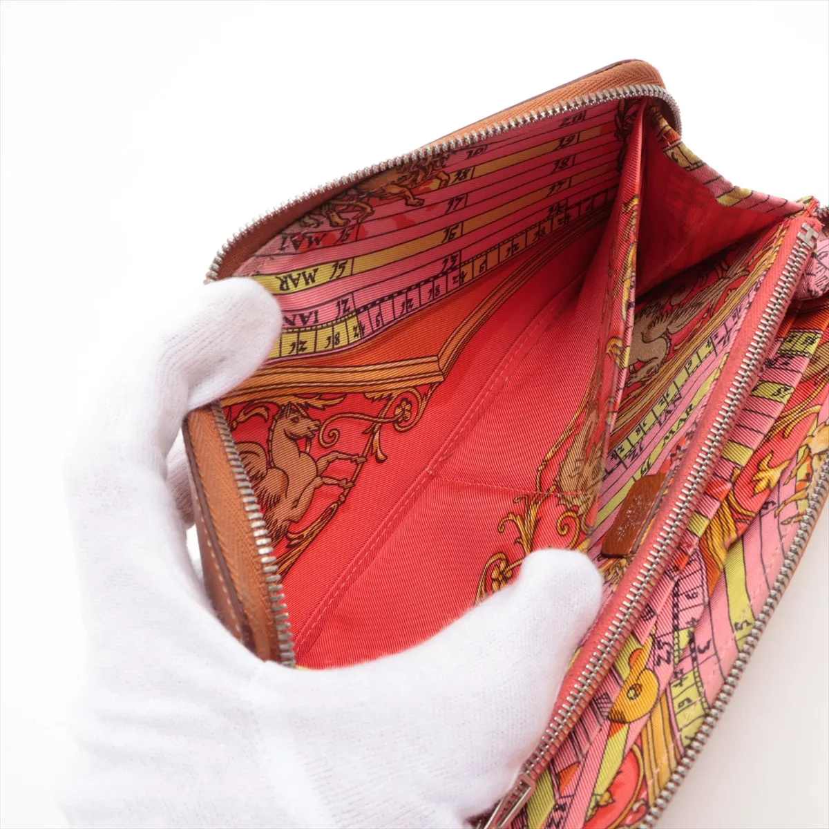 Azap Long Silk In, Veau Epsom, Round Zip Wallet, Gold, Silver Hardware, X: 2016, Handle Missing — view 4