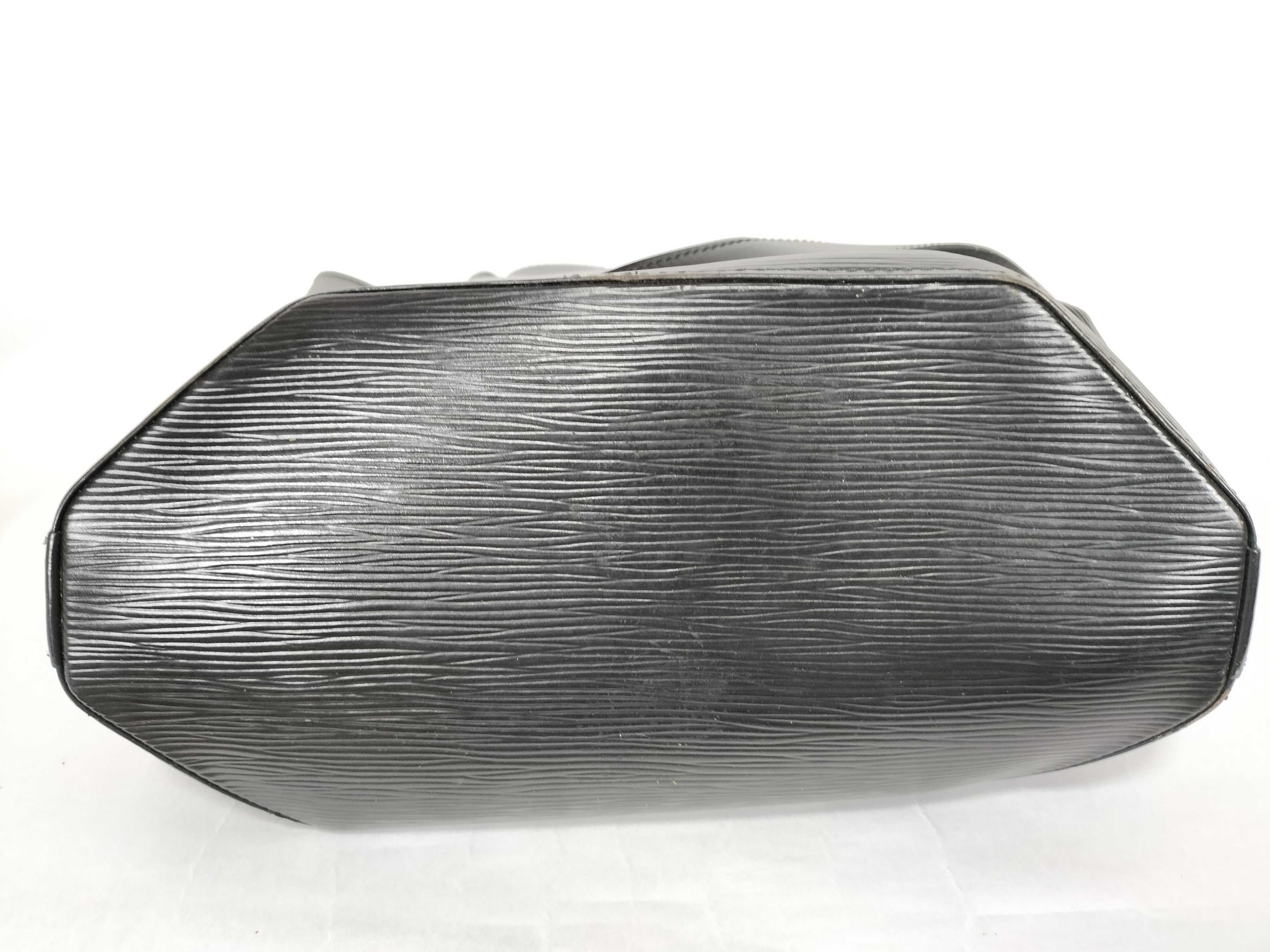 Epi Sac Depaule Shoulder Bag — view 7