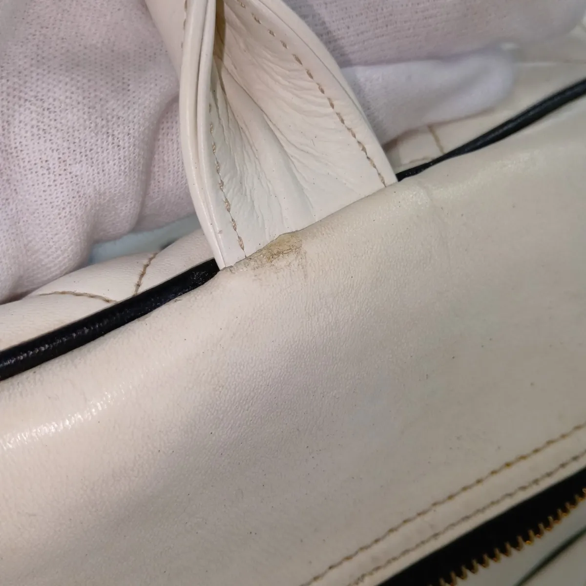 Matelassé Lambskin Boston Bag, Logo, White, Gold Hardware, Sticker Peeling — view 12