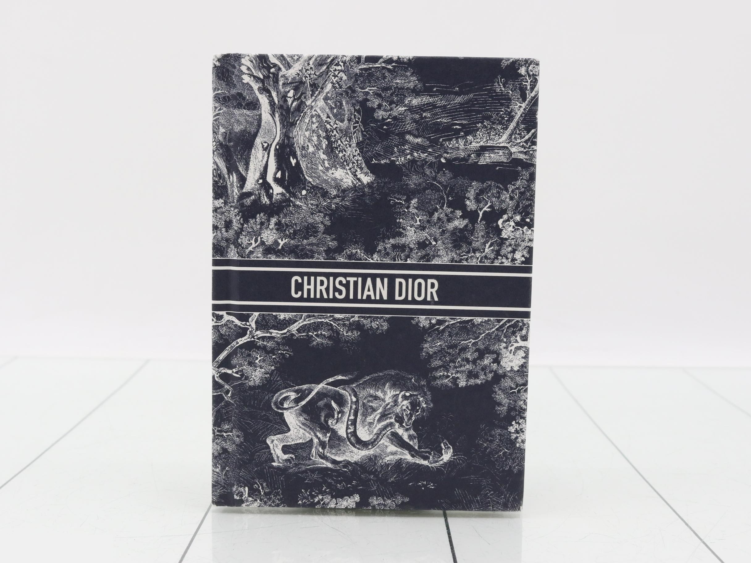 Unused notebook — view 3