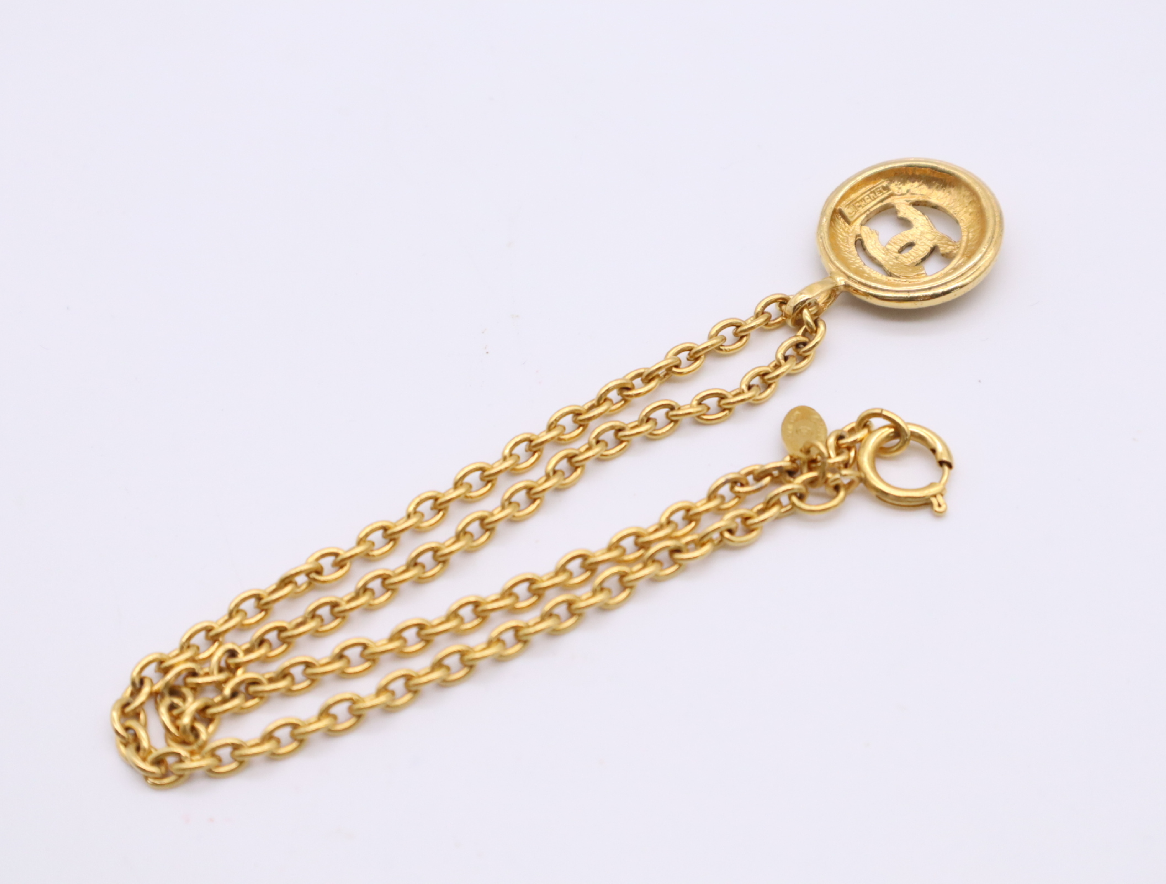 GP Coco Mark Stud Necklace Gold Necklace — view 2