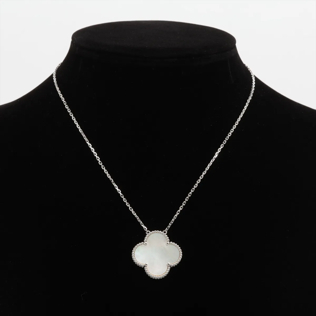 Magic Alhambra Shell Necklace, 750 (WG), 10.7g, JA768897. Features: Loose clasp, — view 5
