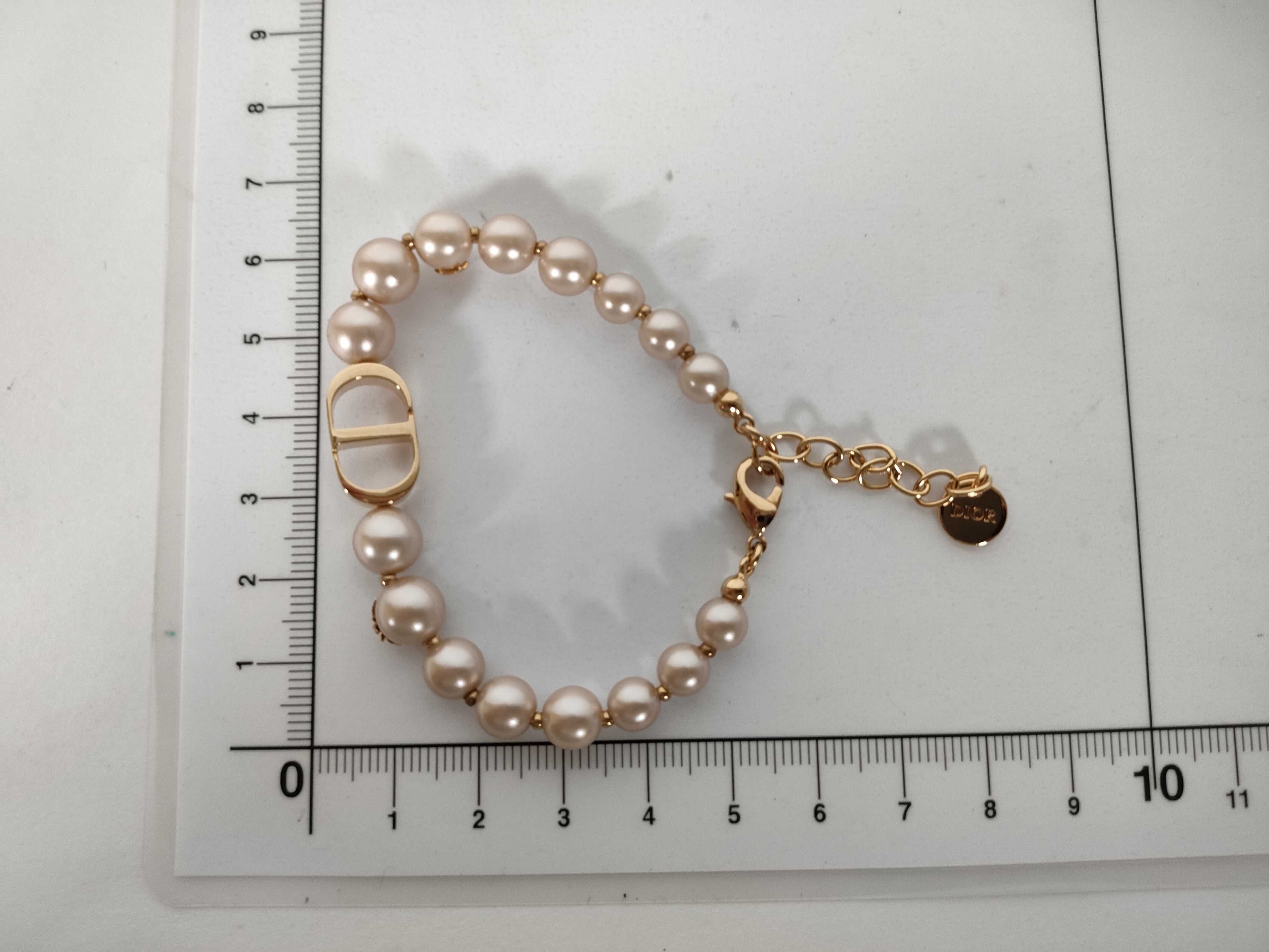 30 Montaigne Resin Pearl Rose Gold Bracelet (Bracelet/Bangle) — view 5