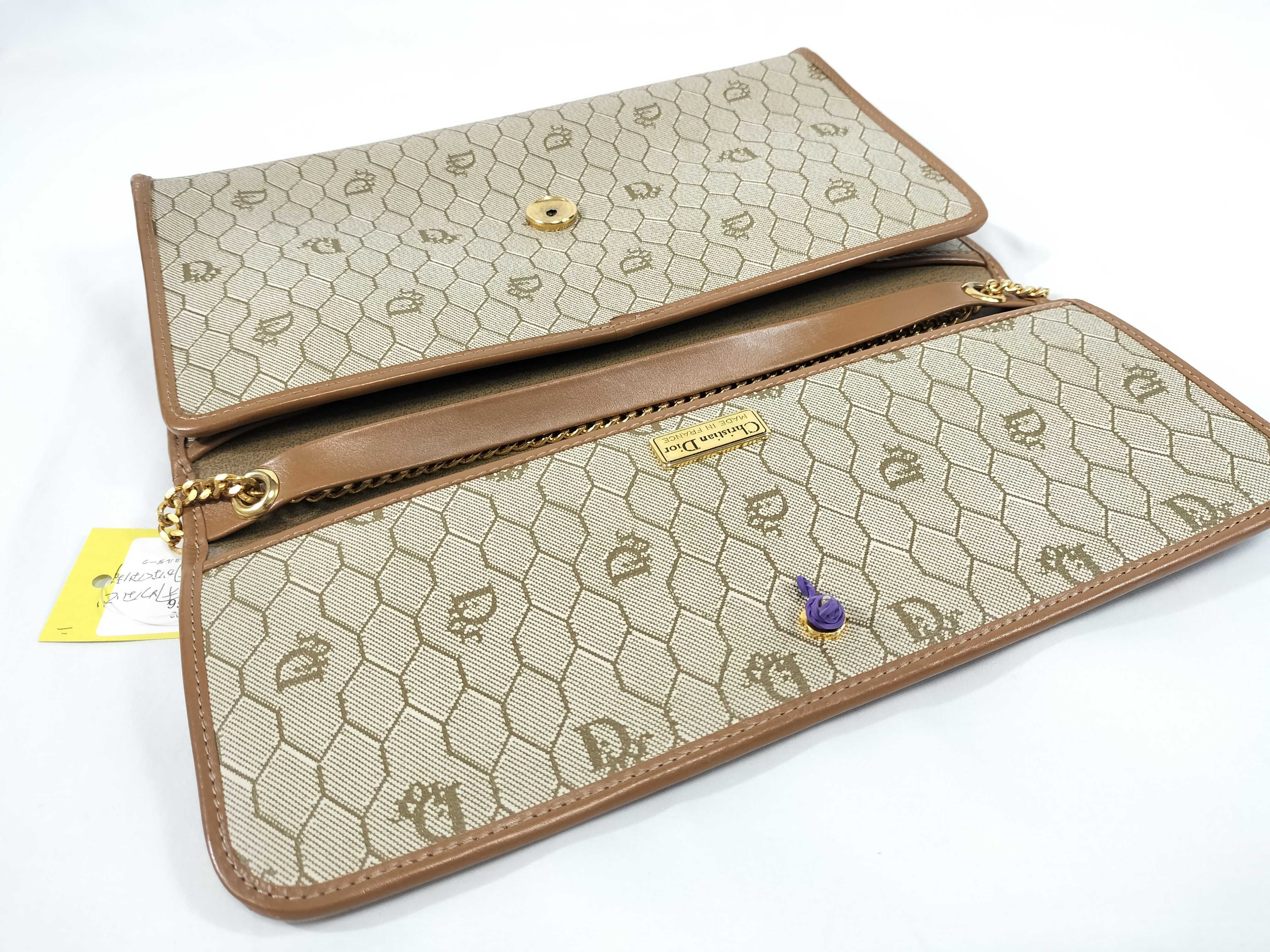 Honeycomb Chain Shoulder Clutch Bag (Shoulder Bag) — view 6