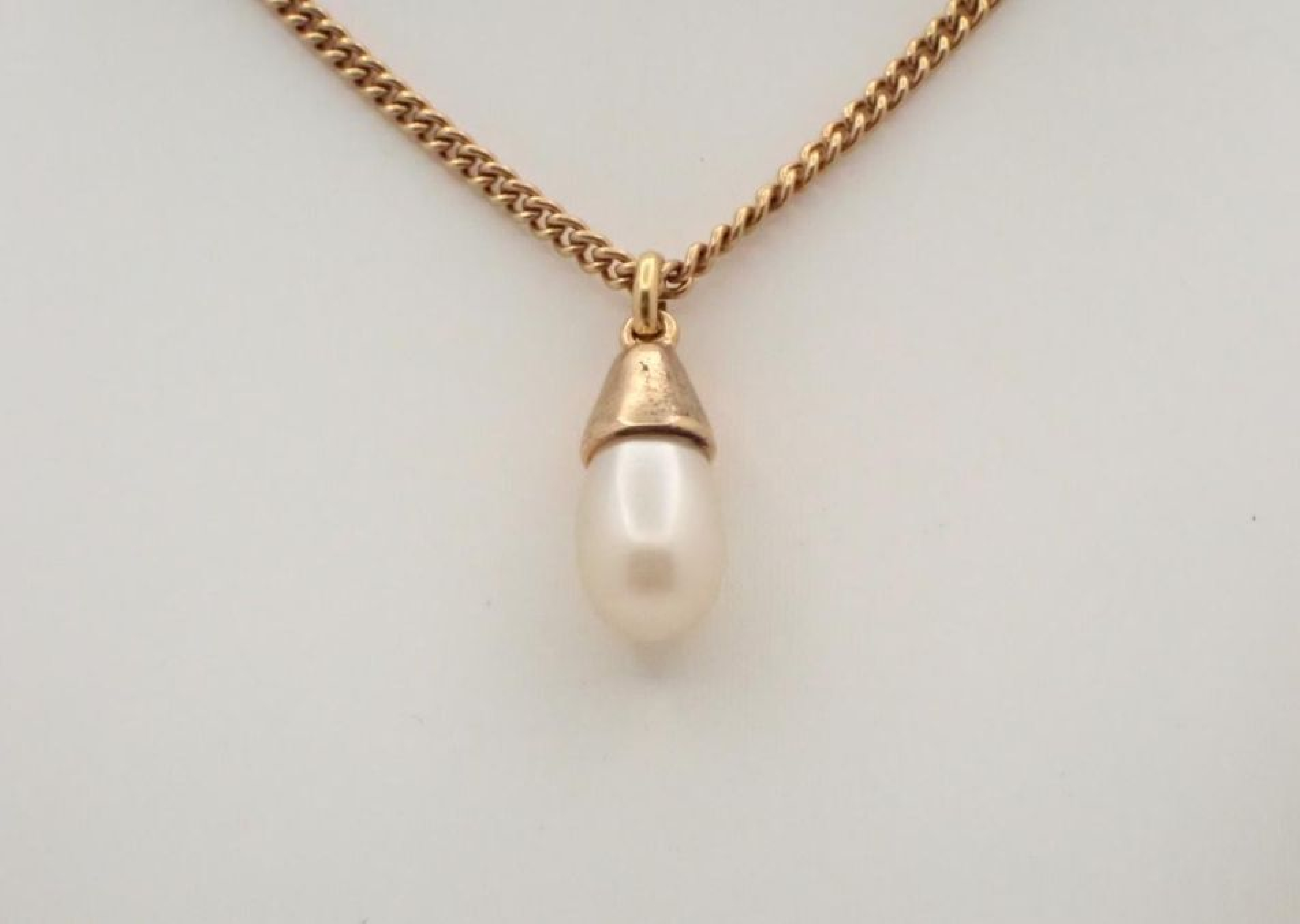 necklace pendant, chain approximately 40cm. — view 2