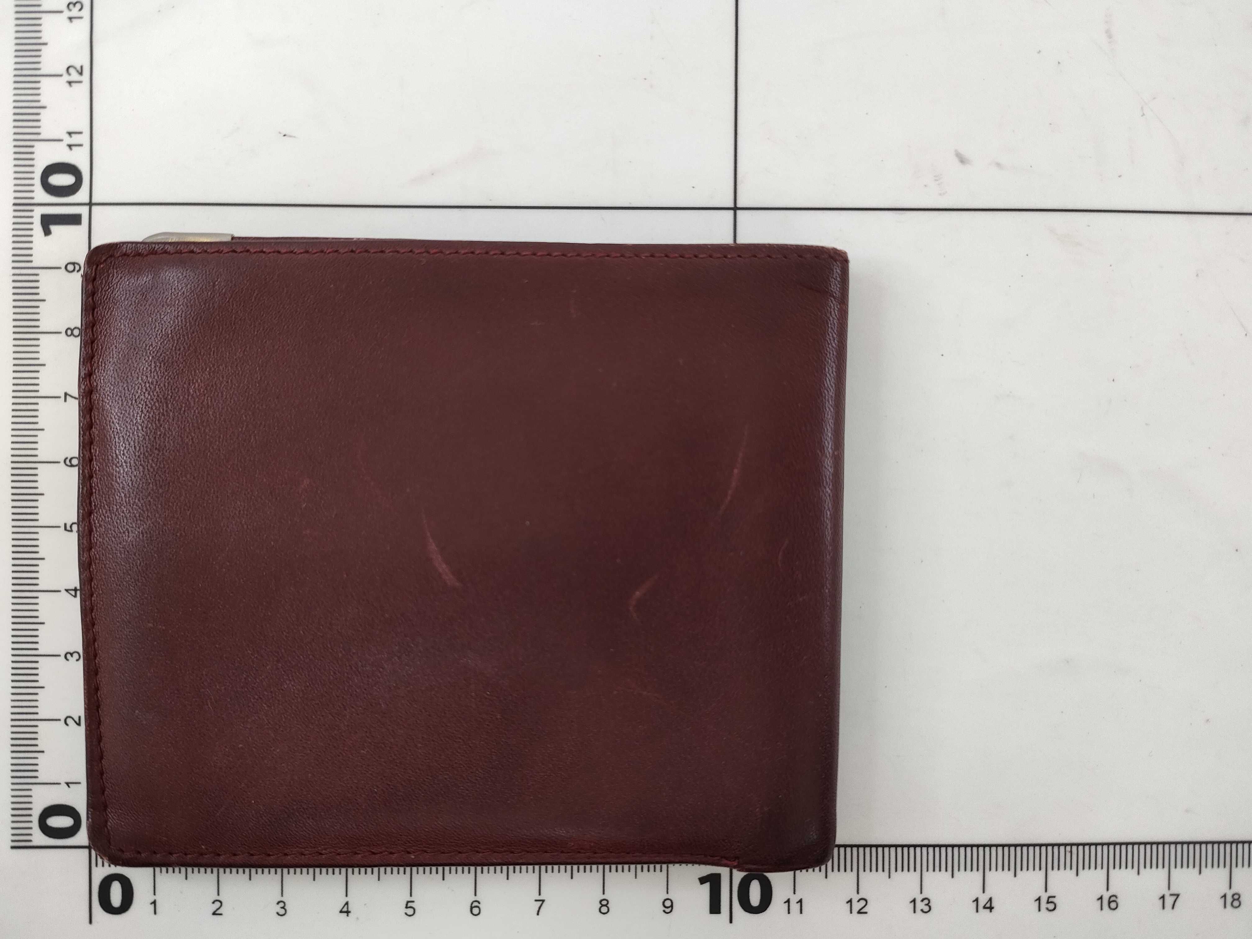 Must Compact Wallet — view 2