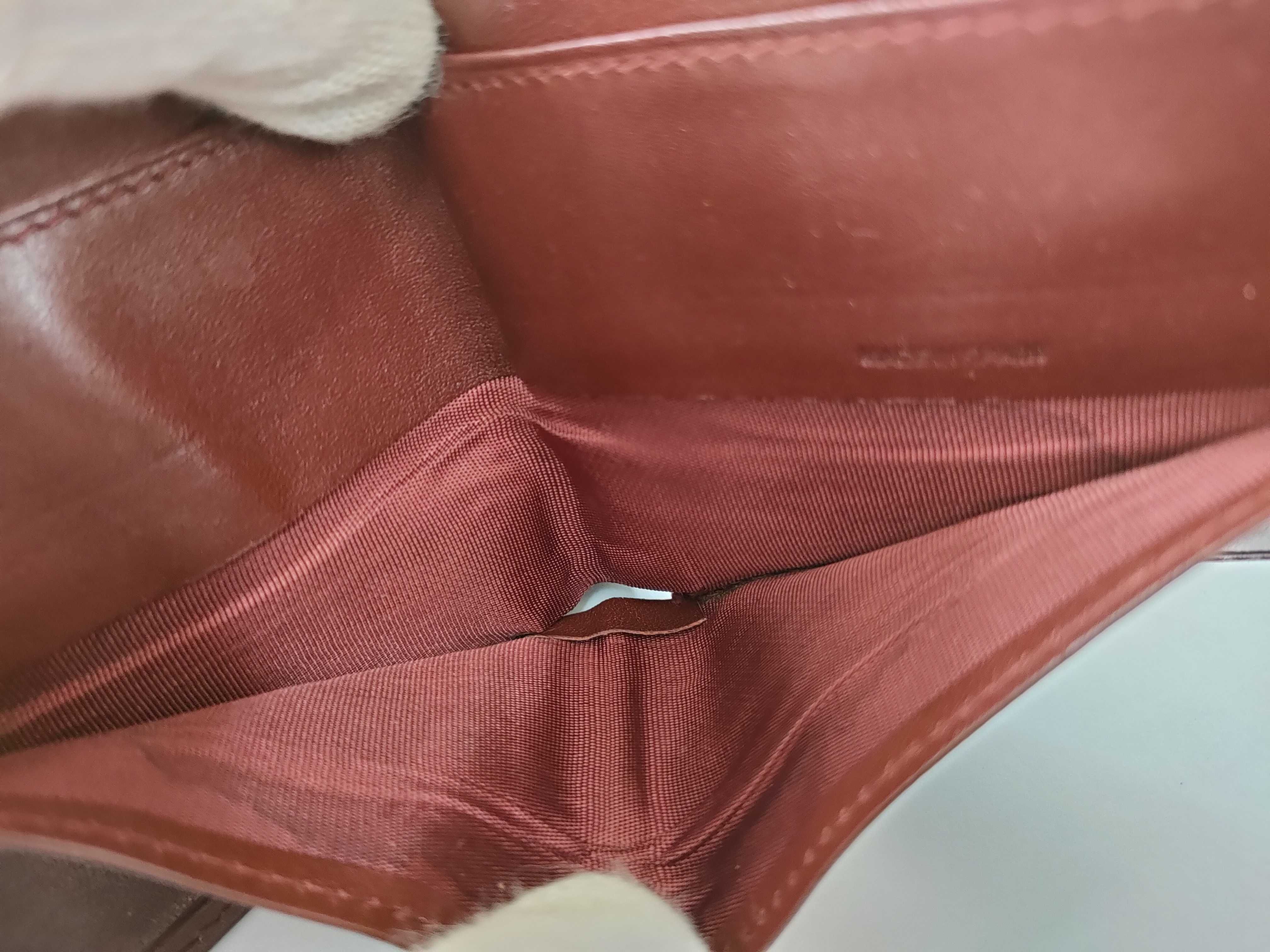Must Compact Wallet — view 13