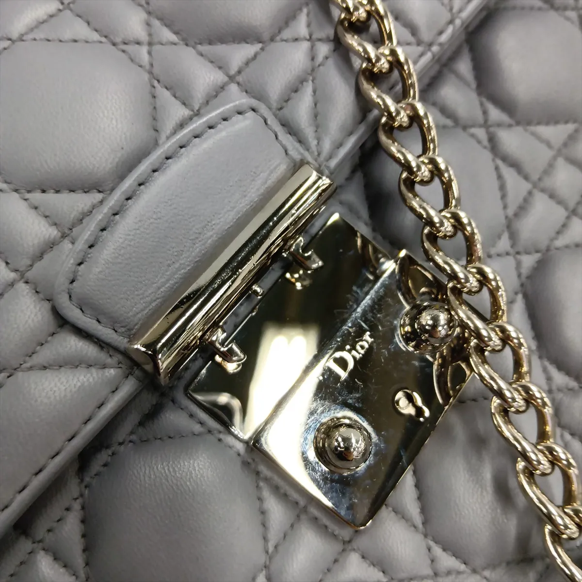 Cannage New Rock Leather Chain Shoulder Bag, Gray — view 14