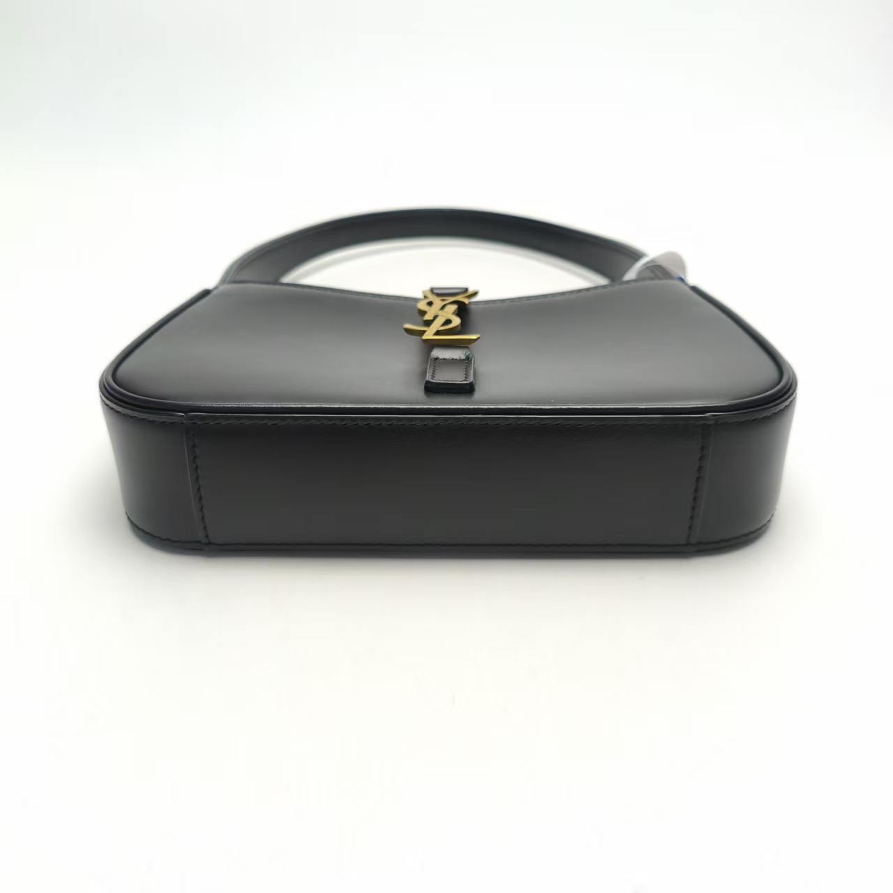 【*Shipped from: China*】SAINT LAURENT LE5A7 Leather Handbag — view 5