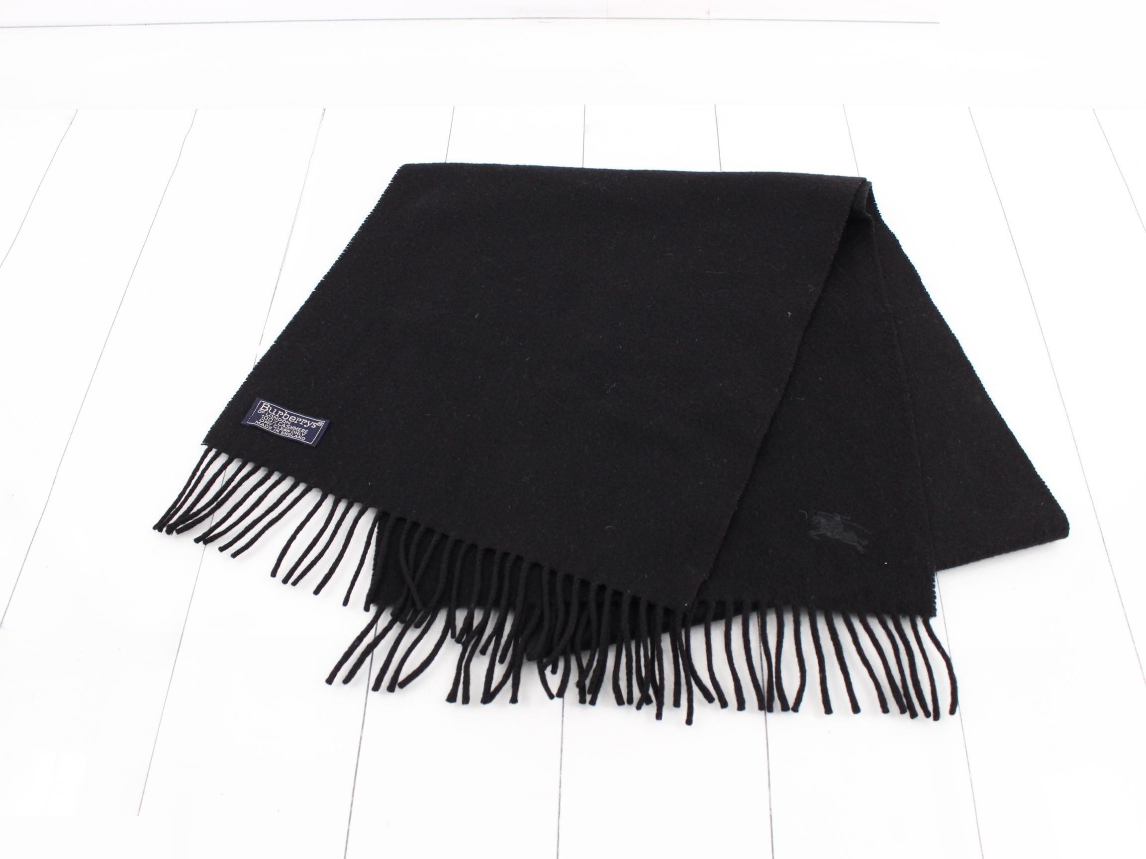 Black, horse embroidery, 100% cashmere, plain. — view 2