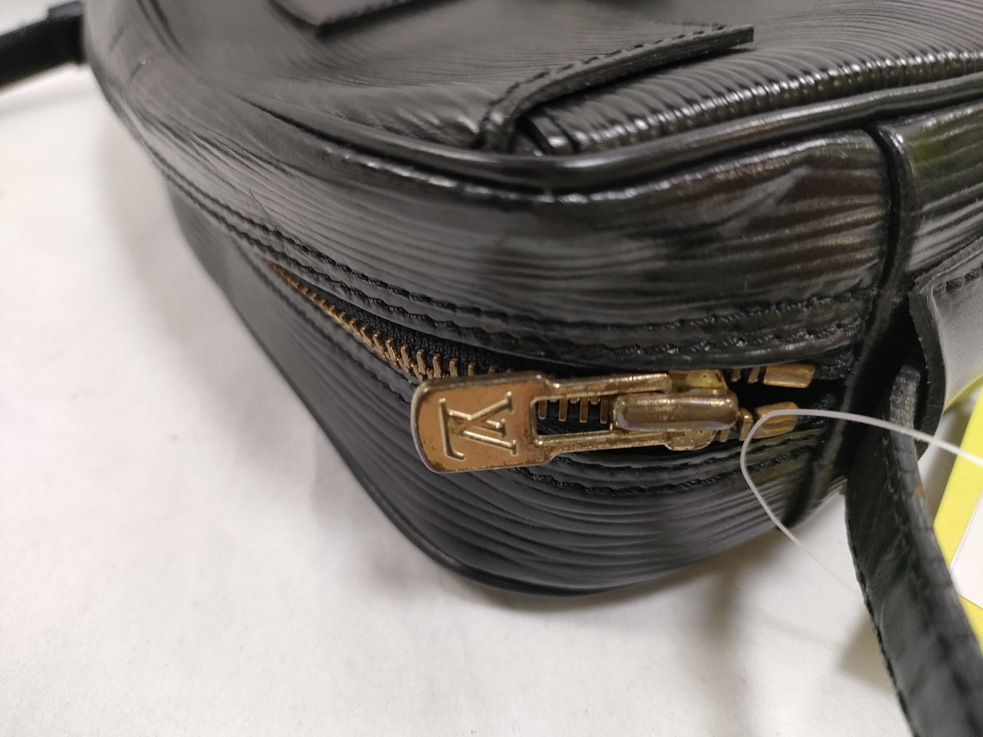 Epi Jeune Fille Shoulder Bag — view 7