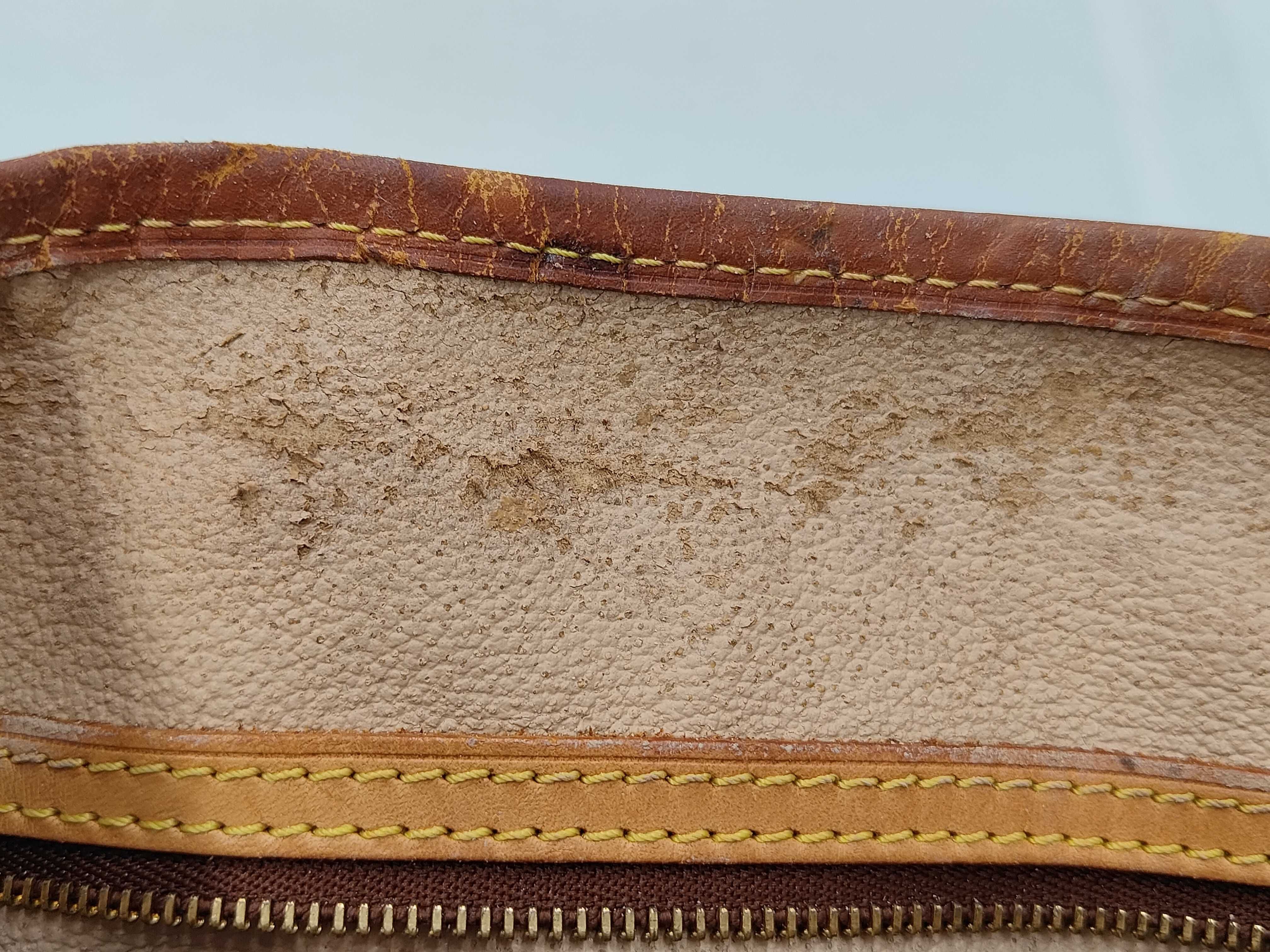 Monogram Bucket PM FL1000 Shoulder Bag — view 13