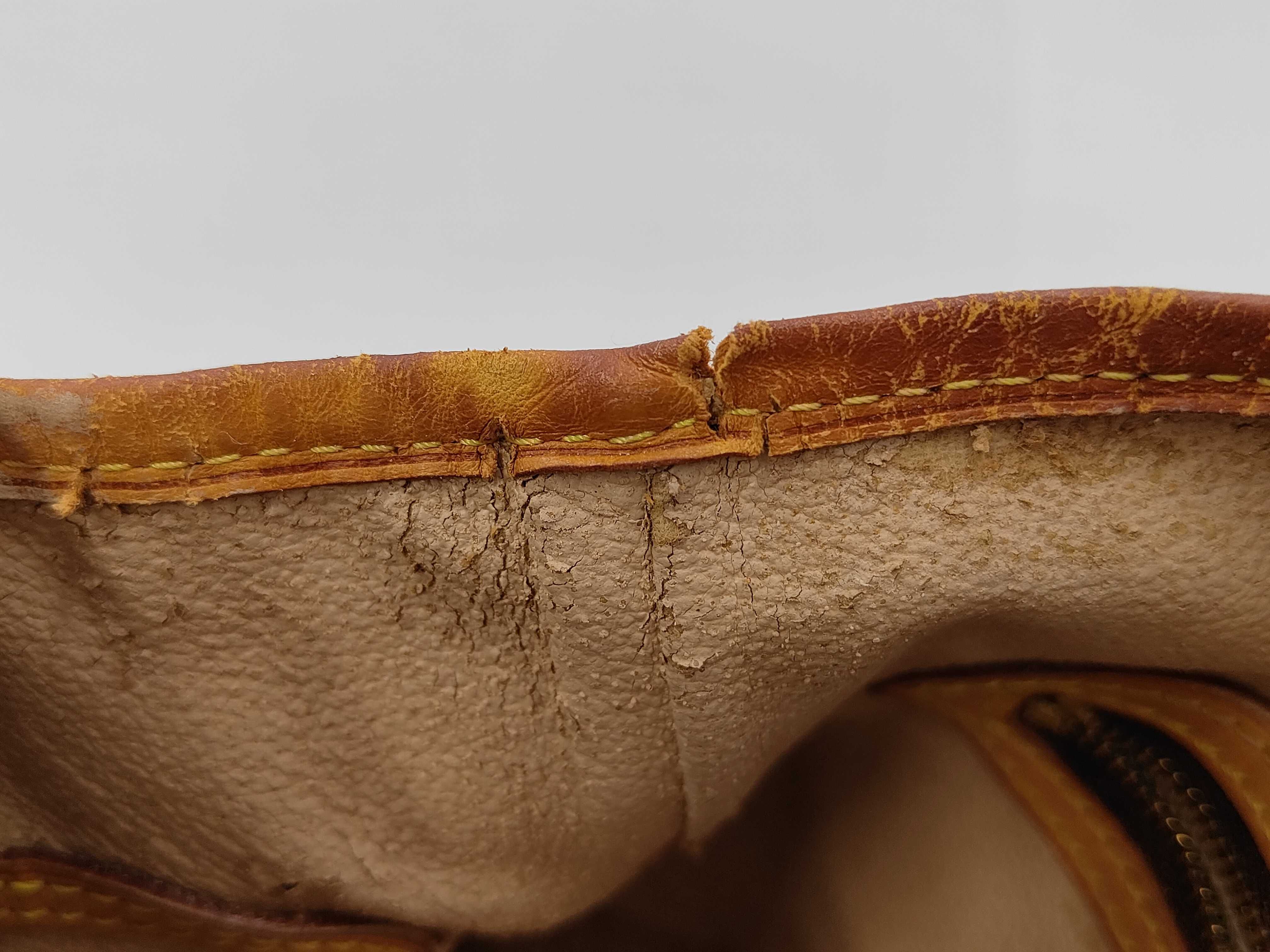 Monogram Bucket PM FL1000 Shoulder Bag — view 14