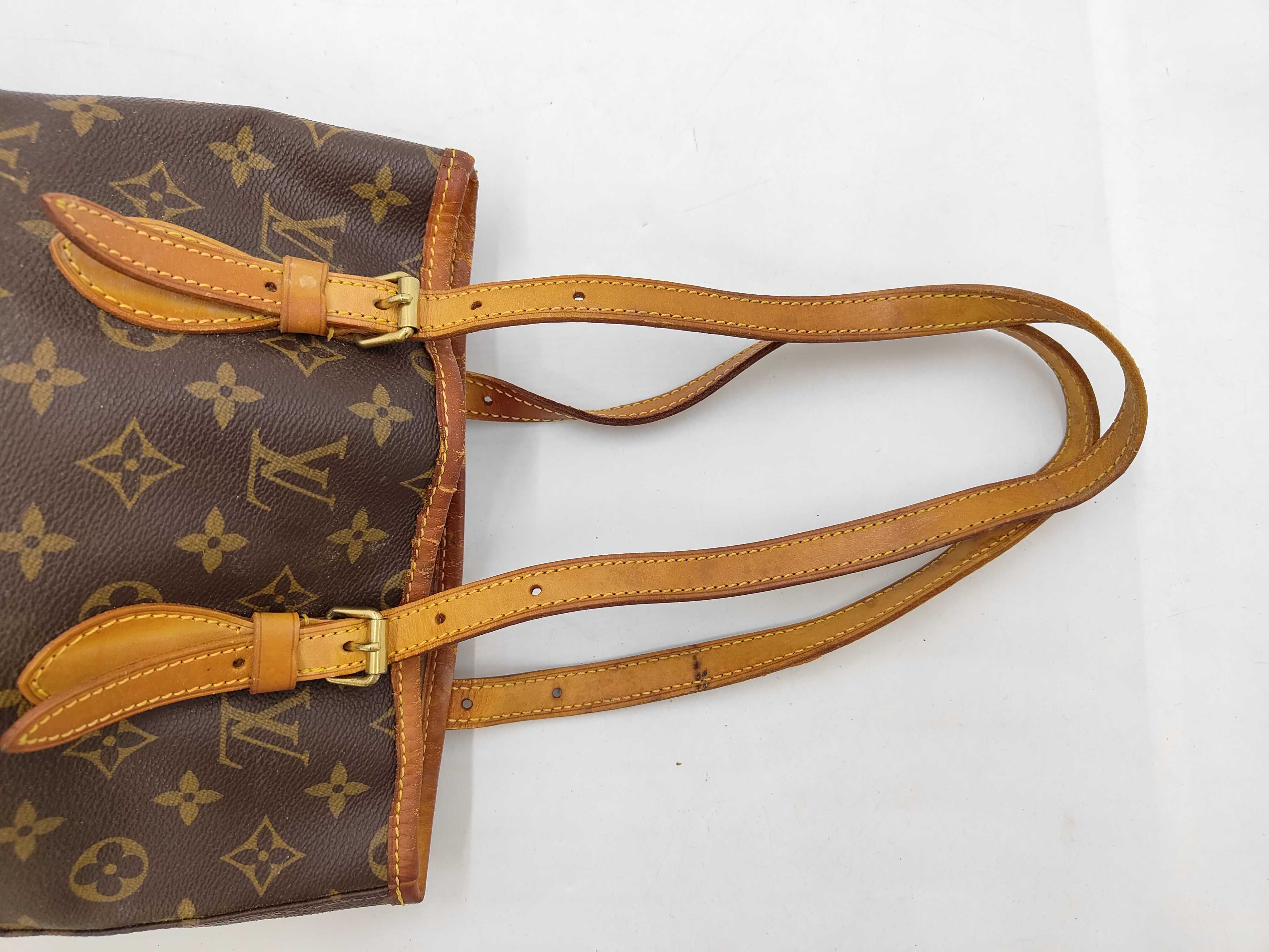 Monogram Bucket PM FL1000 Shoulder Bag — view 3