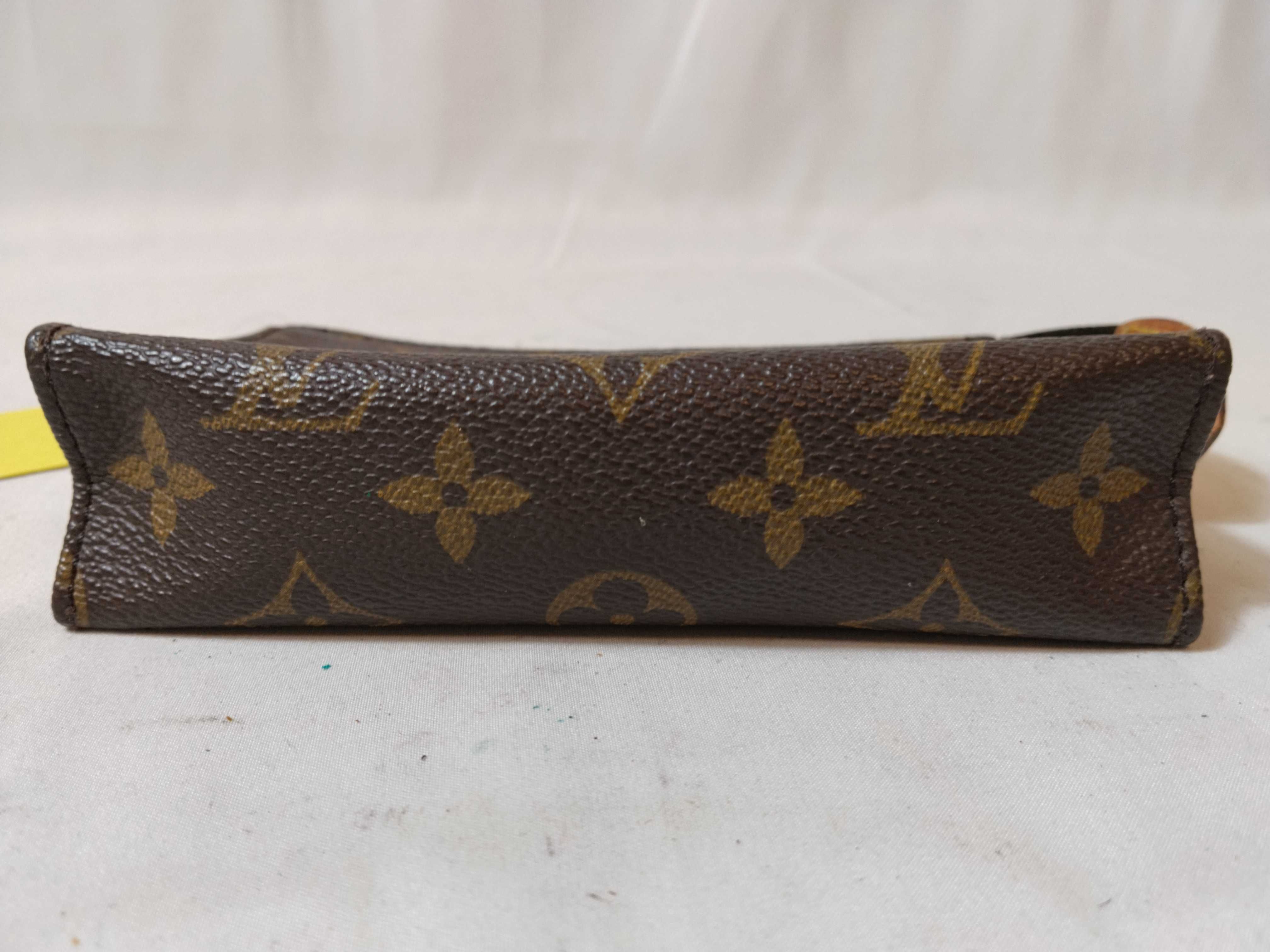 Monogram M47546 Pochette Toilette 15 Pouch — view 5