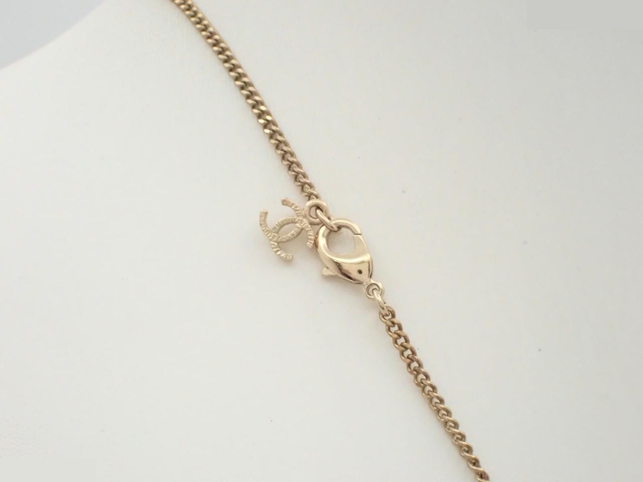 Necklace with Coco Mark design, chain approximately 60cm long. — view 2