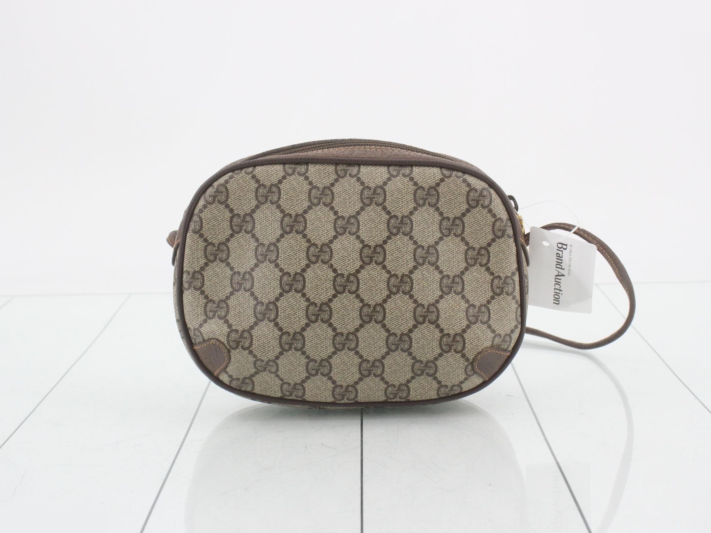 GG Supreme Shoulder Pouch Bag — view 2
