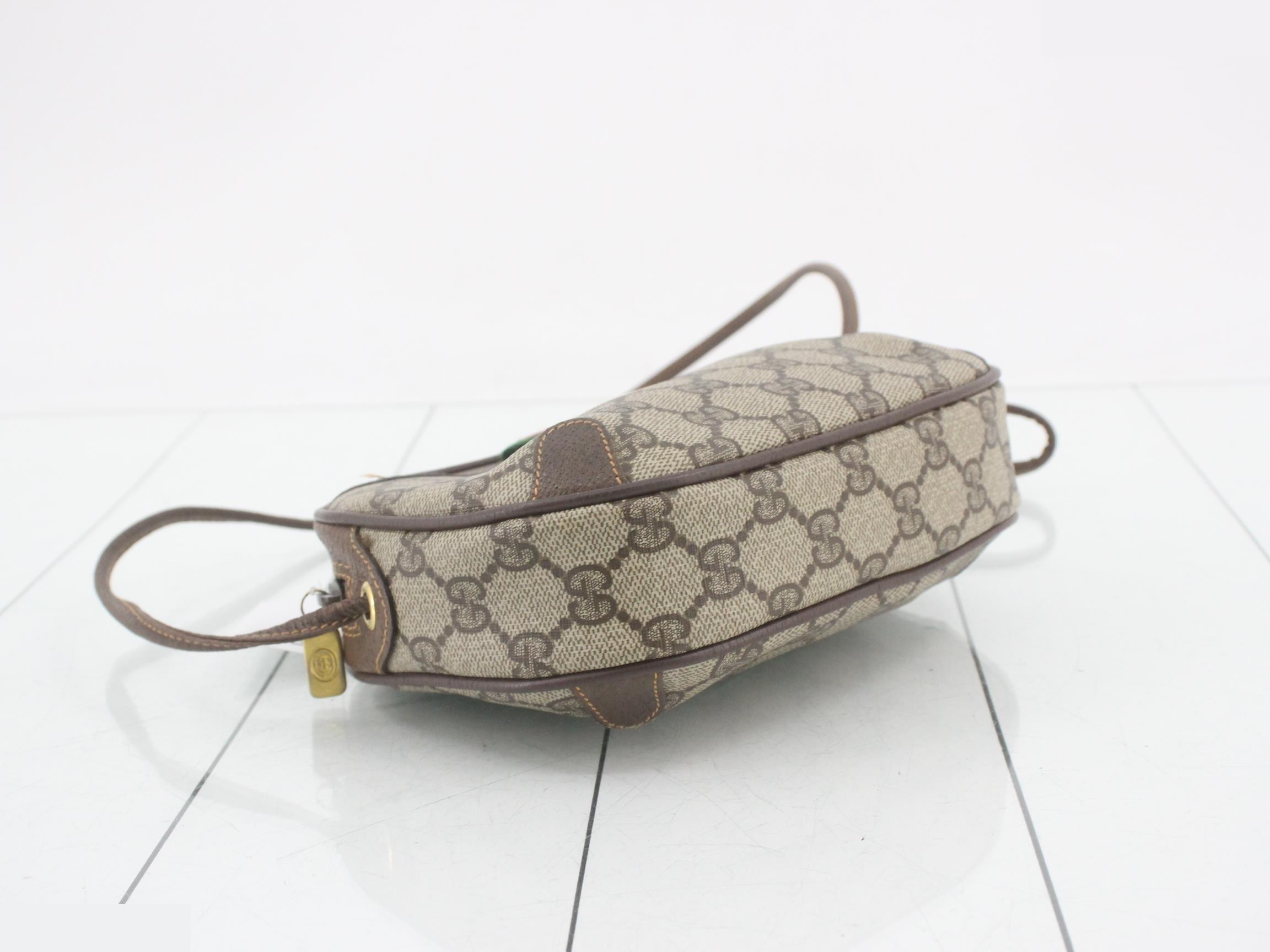 GG Supreme Shoulder Pouch Bag — view 5