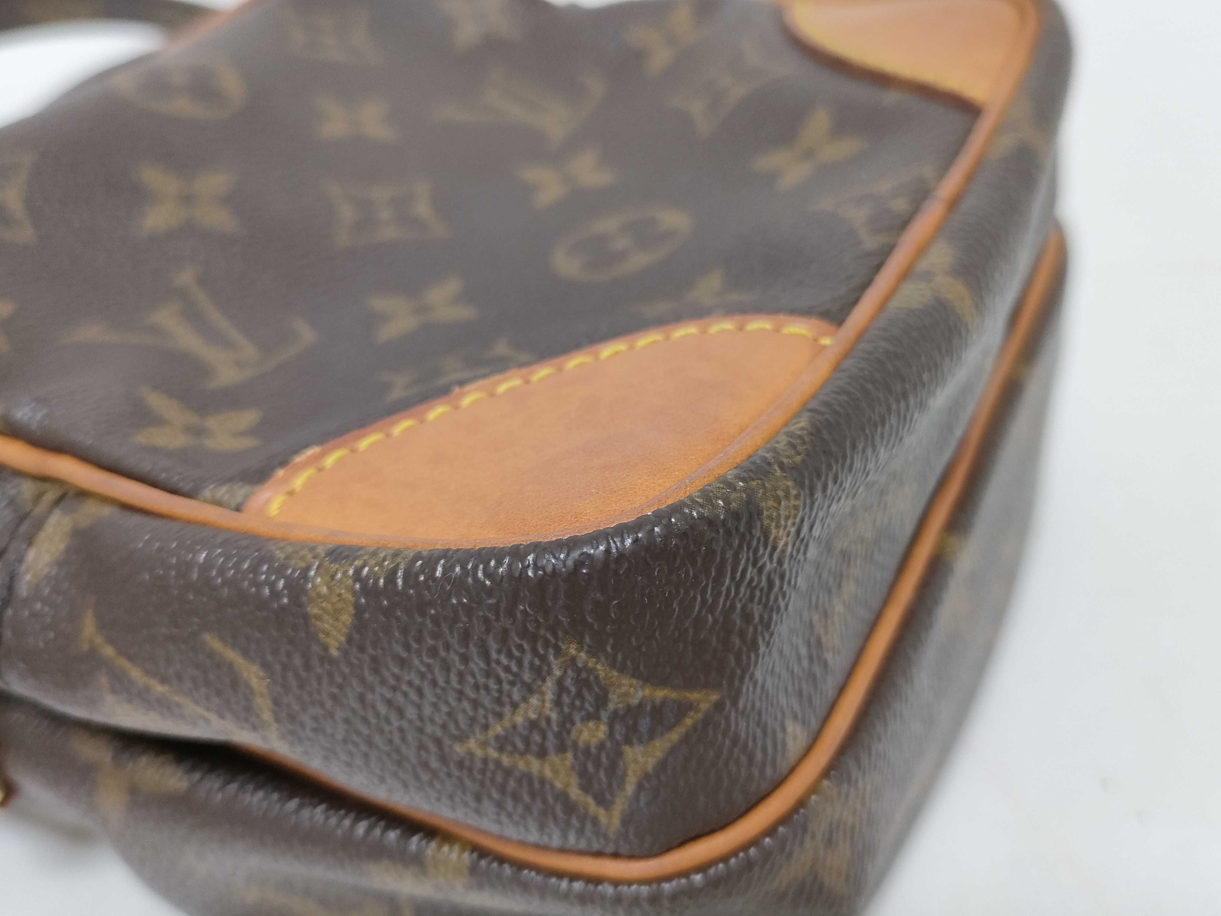 Monogram Amazon M45236 TH1007 Shoulder Bag — view 6