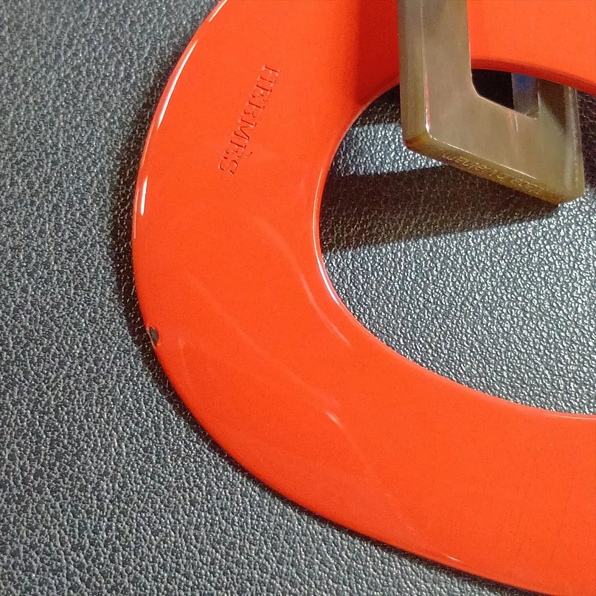pendant, buffalo horn x lacquered wood, red, — view 6