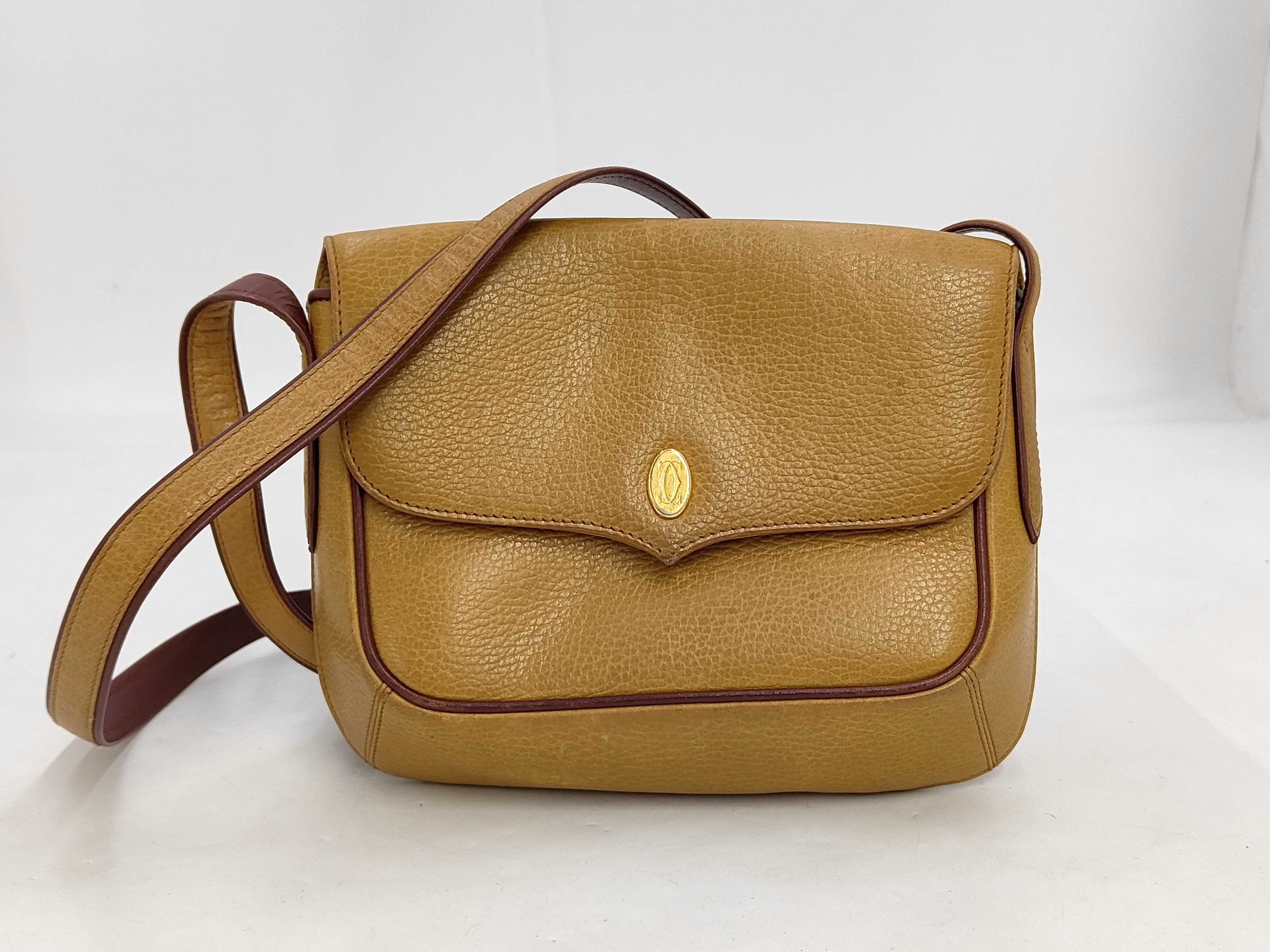 Must Leather Shoulder Bag