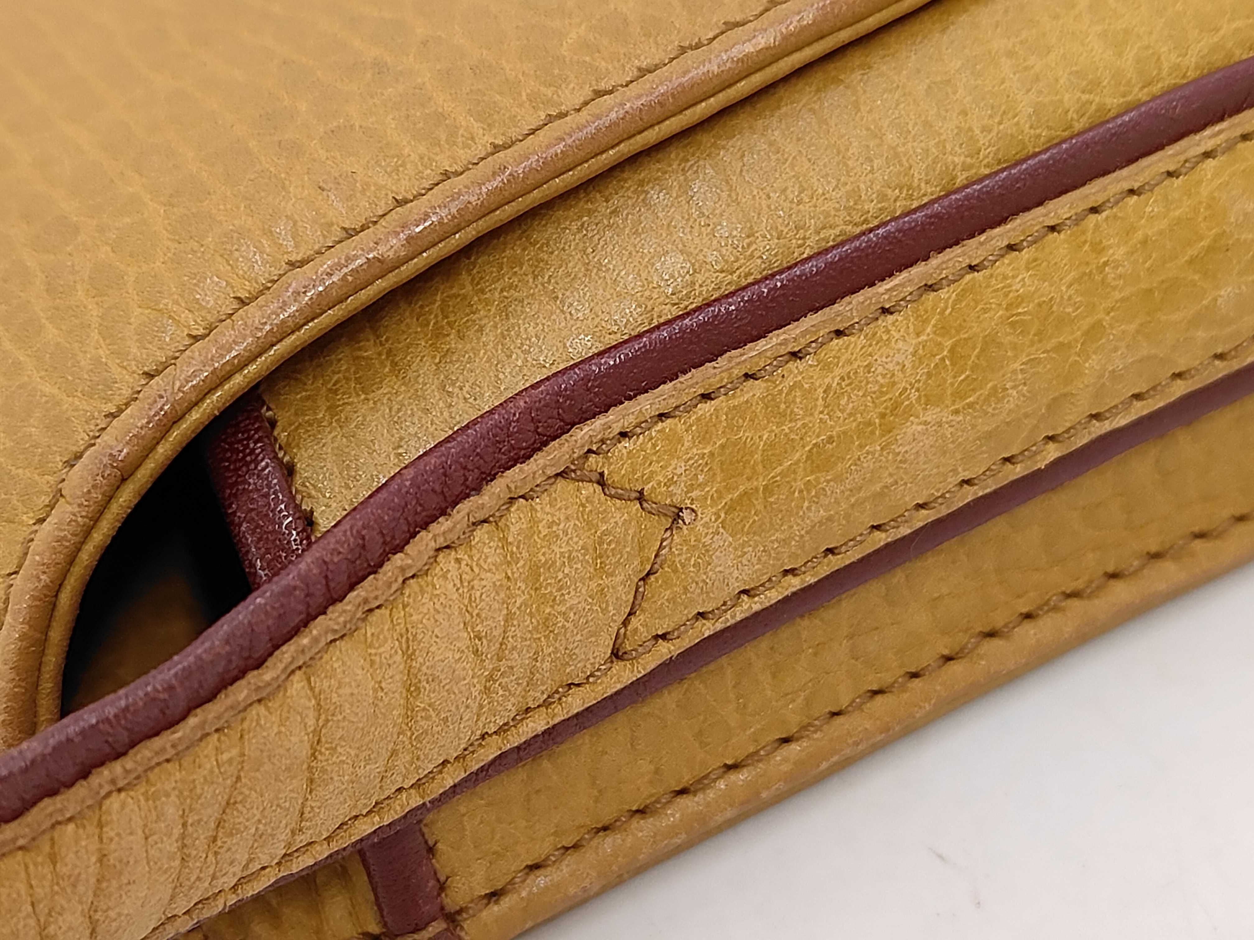 Must Leather Shoulder Bag — view 5