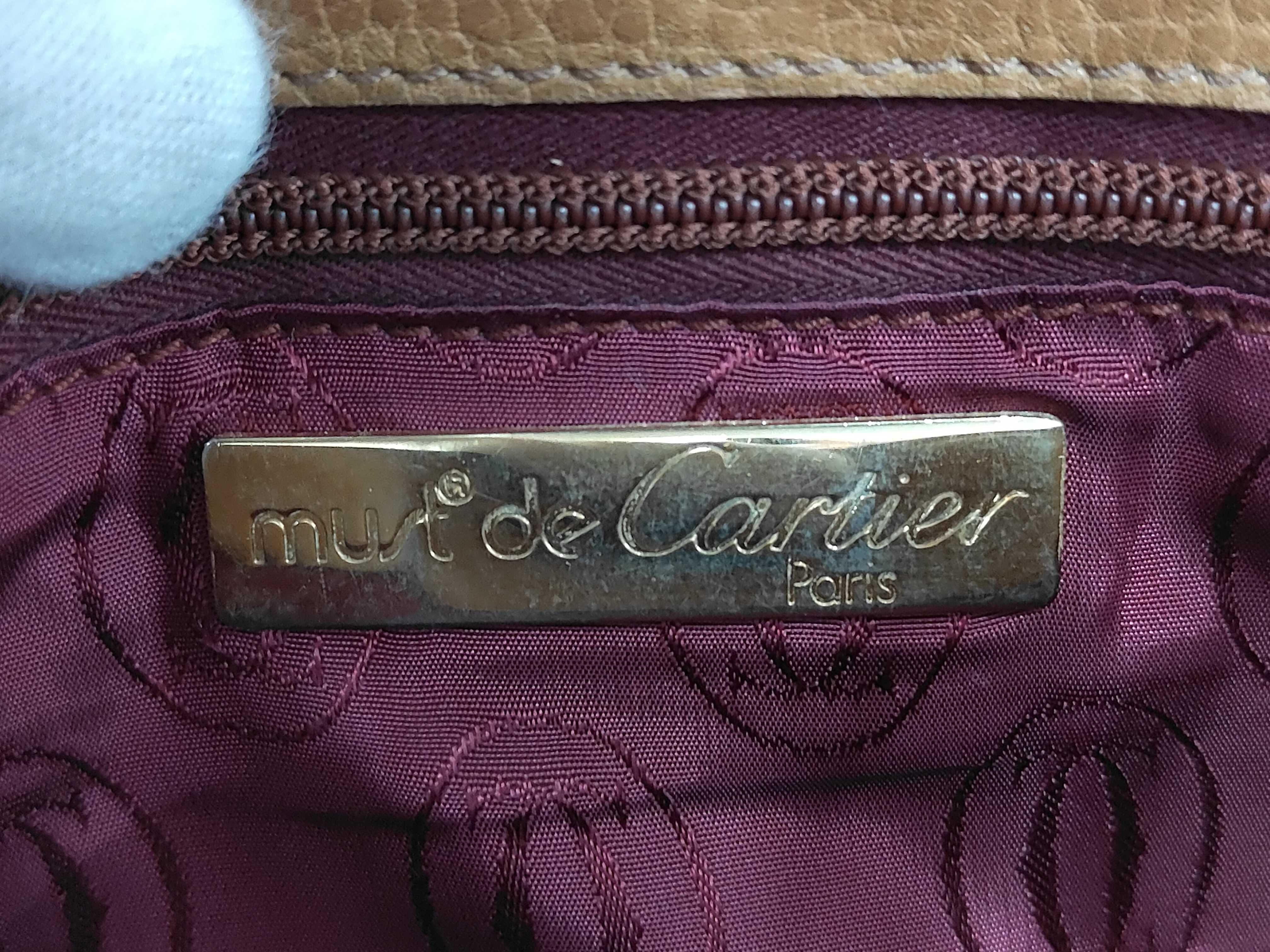 Must Leather Shoulder Bag — view 9