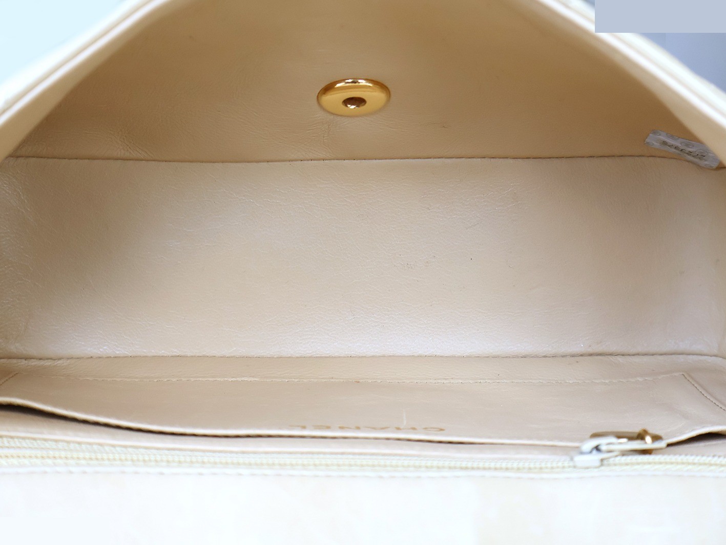 Diana 22 Lambskin Chain Shoulder Bag, Beige — view 12