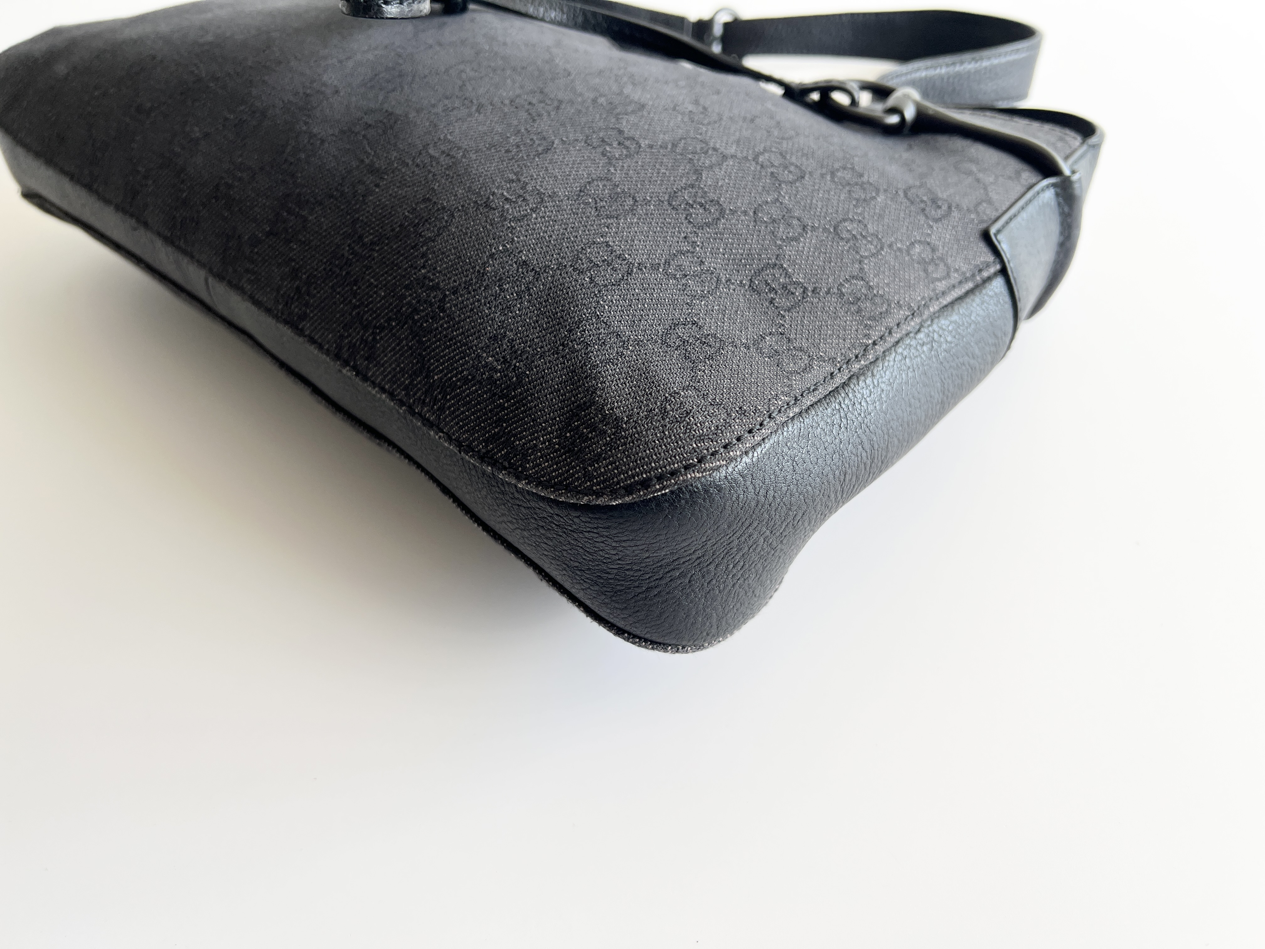 Horsebit GG Denim Canvas Leather Shoulder Bag One-Shoulder Bag — view 10